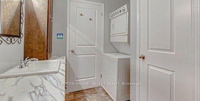 Photo 4 of 439 Edith Cavell Boulevard, Central Elgin, Port Stanley — HOMEH