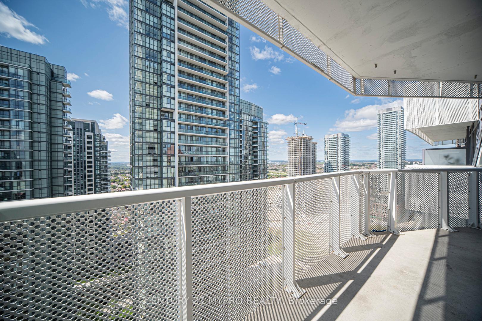 Photo 9 of Unit 2801, 4065 Confederation Parkway, Mississauga, City Centre — HOMEH