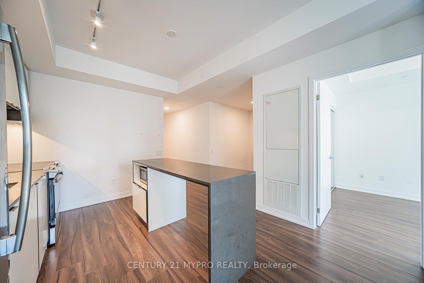 Photo 26 of Unit 2801, 4065 Confederation Parkway, Mississauga, City Centre — HOMEH