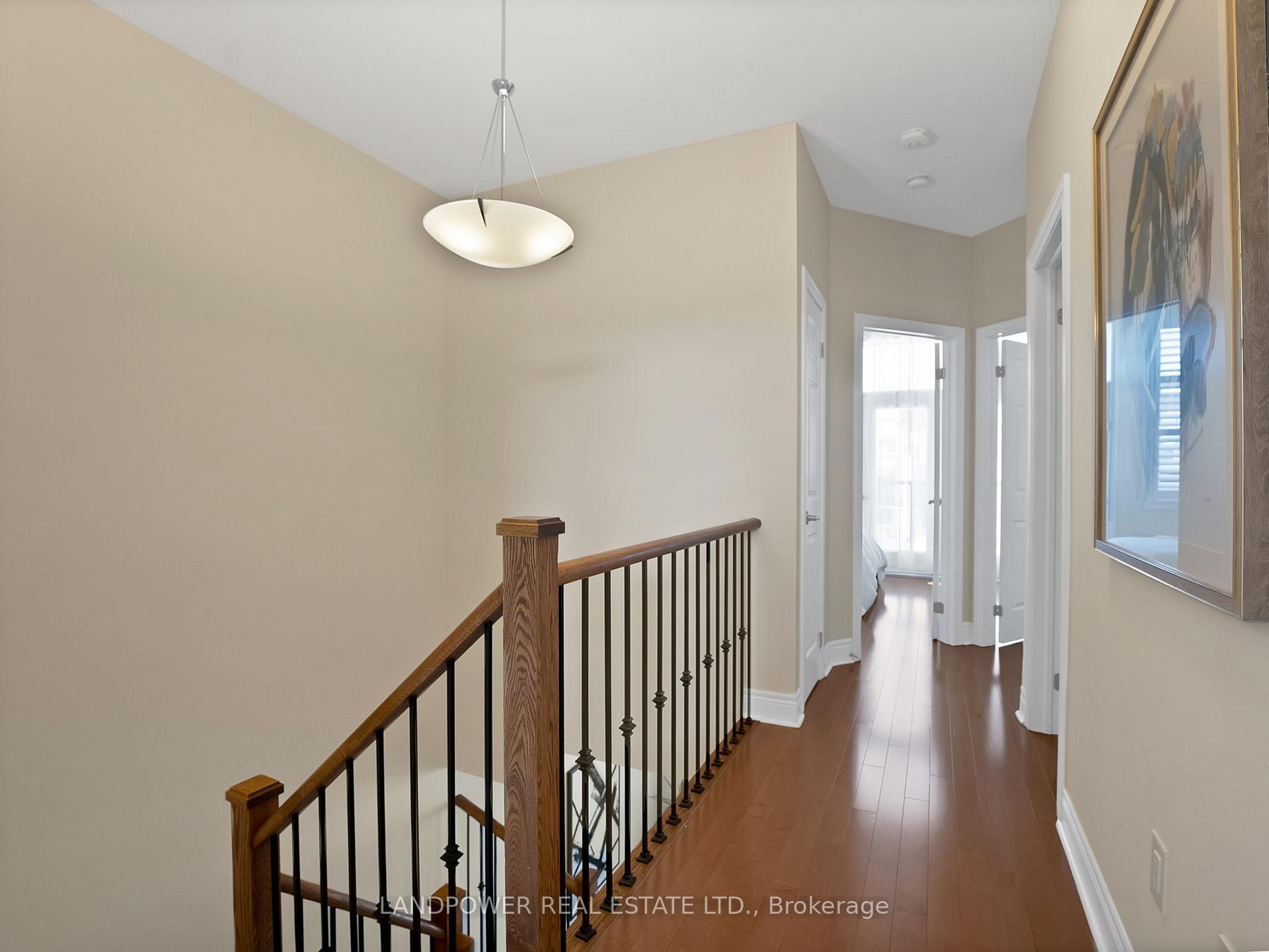 Photo 17 of 8 Aylin Crescent, Vaughan, Patterson — HOMEH