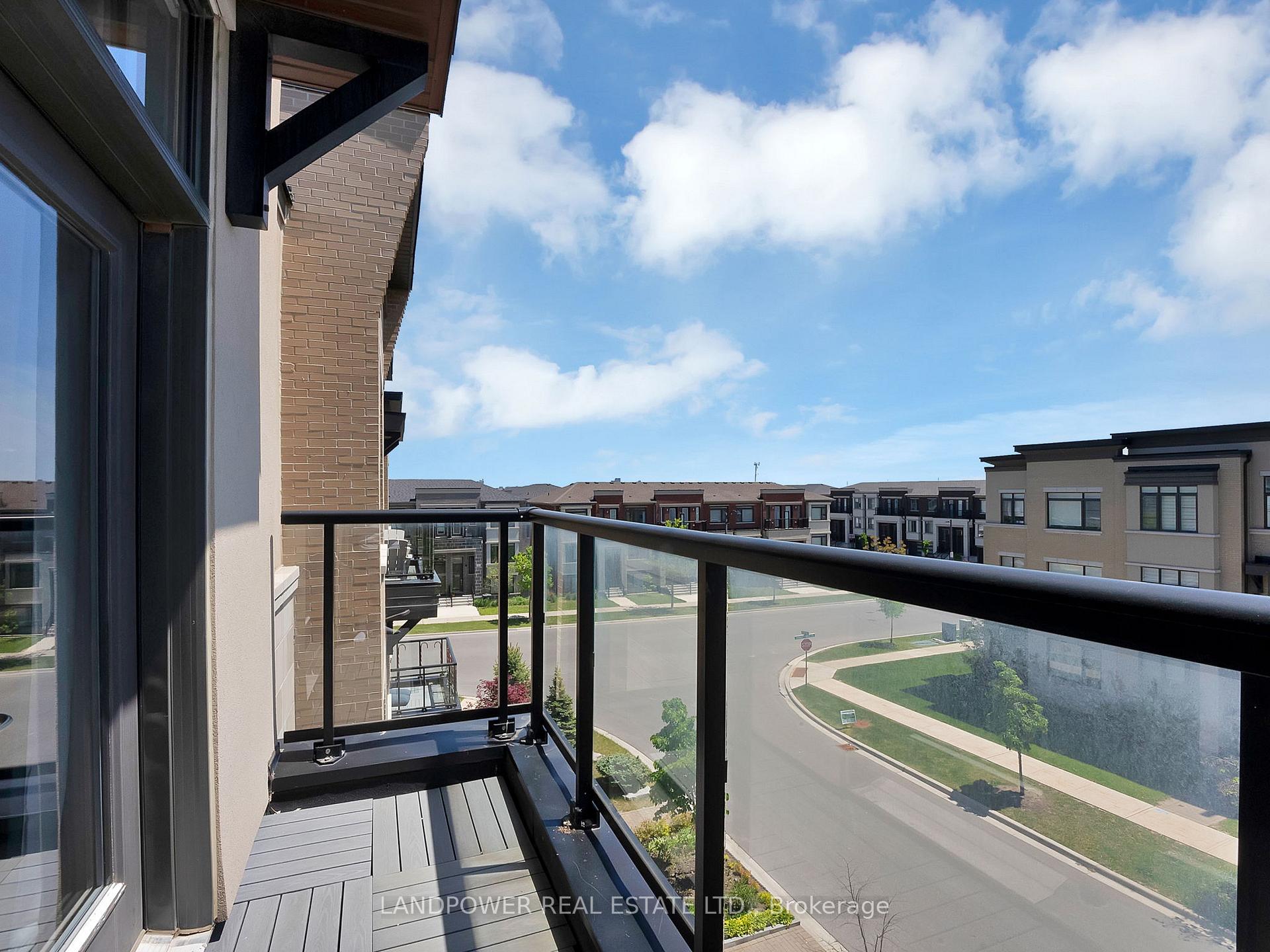 Photo 24 of 8 Aylin Crescent, Vaughan, Patterson — HOMEH