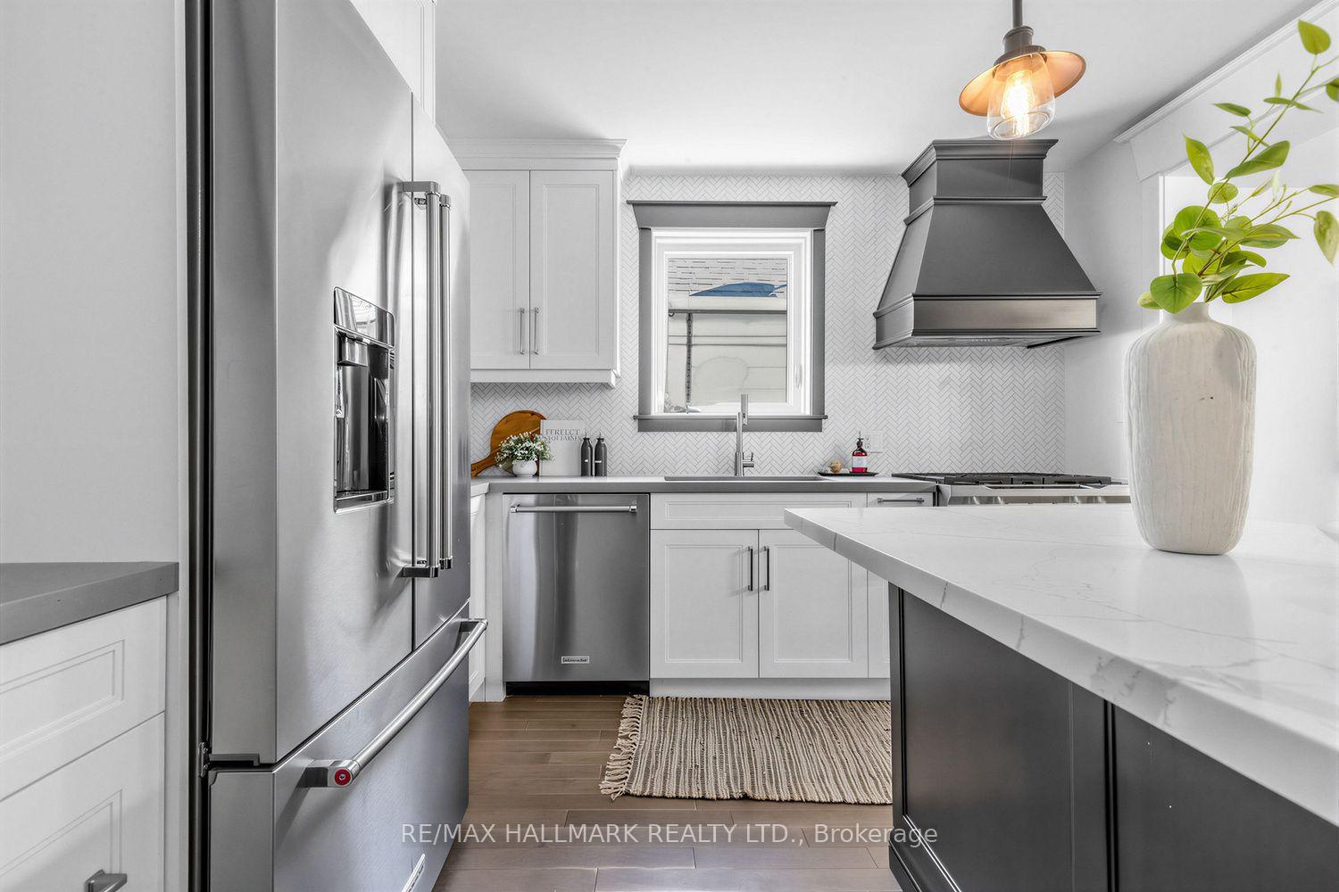 Photo 9 of 703 Mortimer Avenue, Toronto, Danforth Village-East York — HOMEH