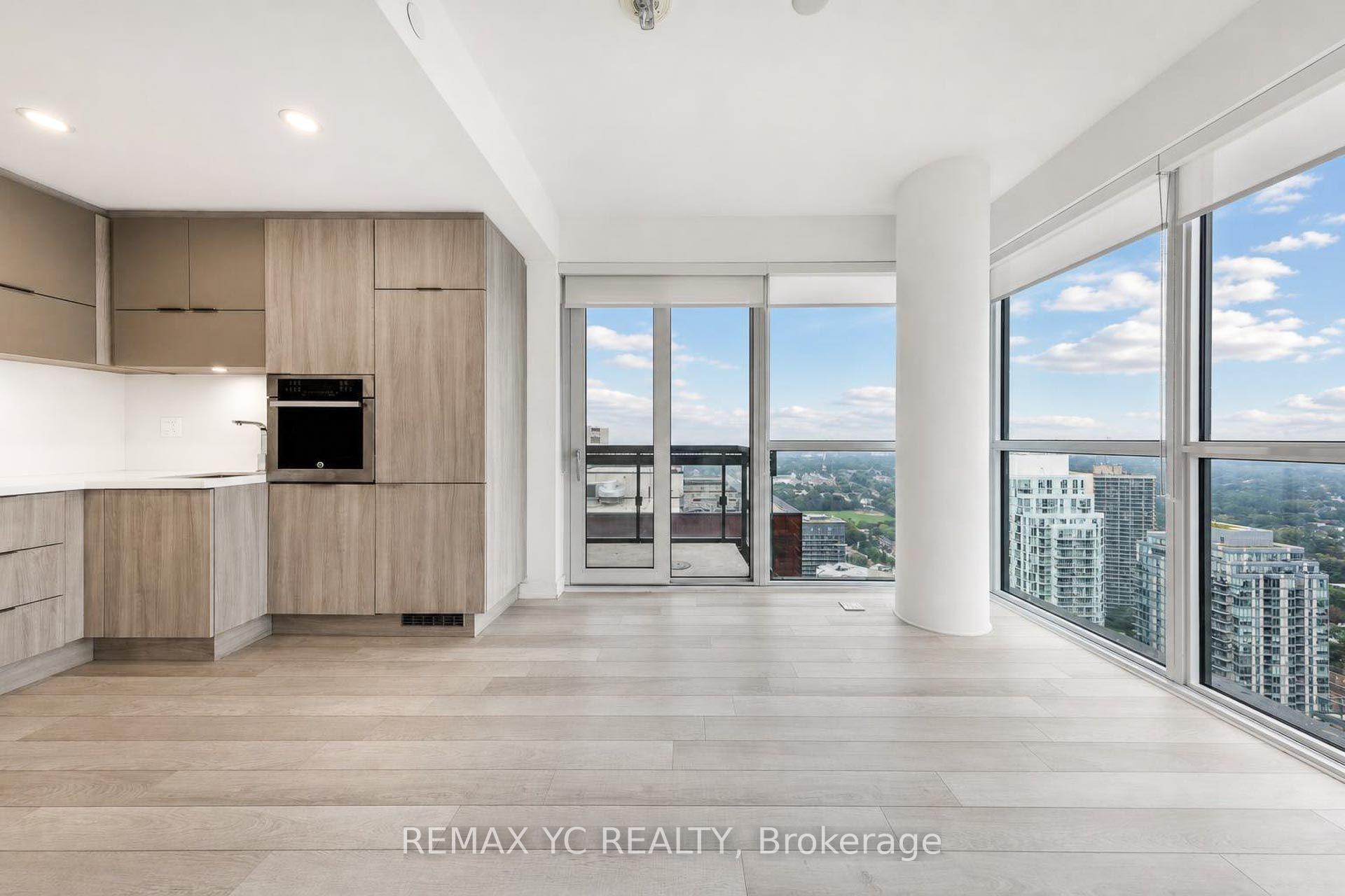 Photo 8 of Unit 3708, 39 Roehampton Avenue, Toronto, Mount Pleasant West — HOMEH