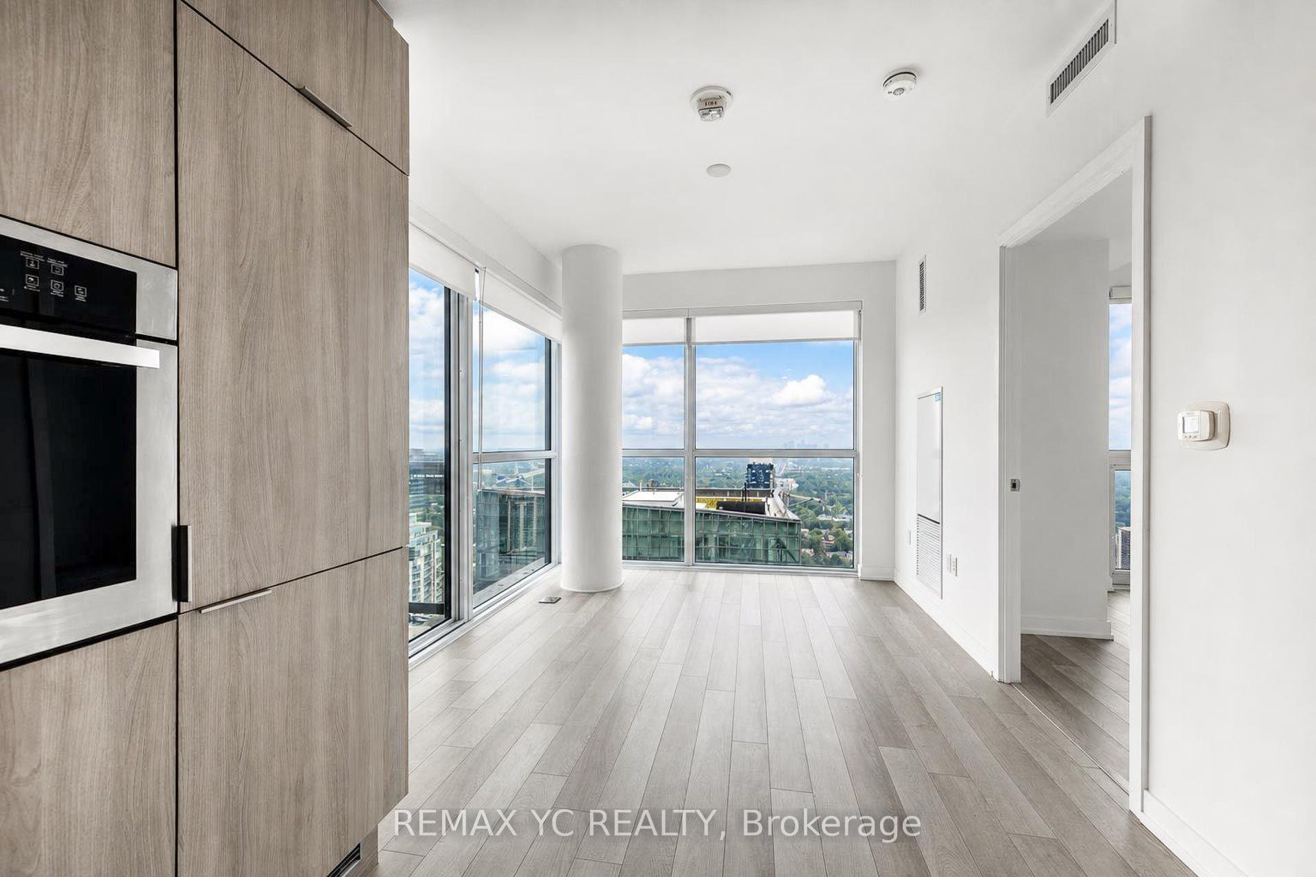 Photo 9 of Unit 3708, 39 Roehampton Avenue, Toronto, Mount Pleasant West — HOMEH