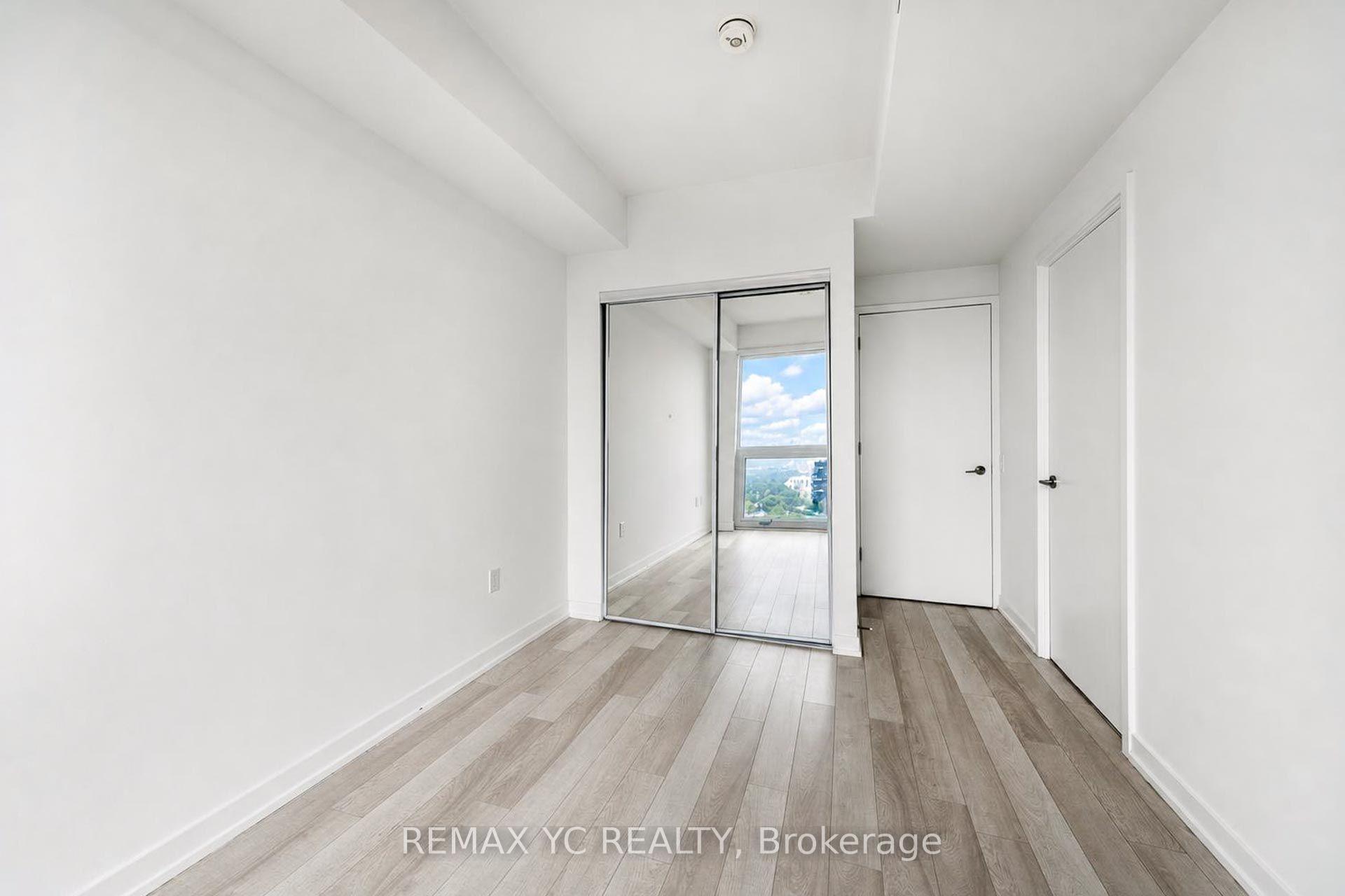 Photo 19 of Unit 3708, 39 Roehampton Avenue, Toronto, Mount Pleasant West — HOMEH