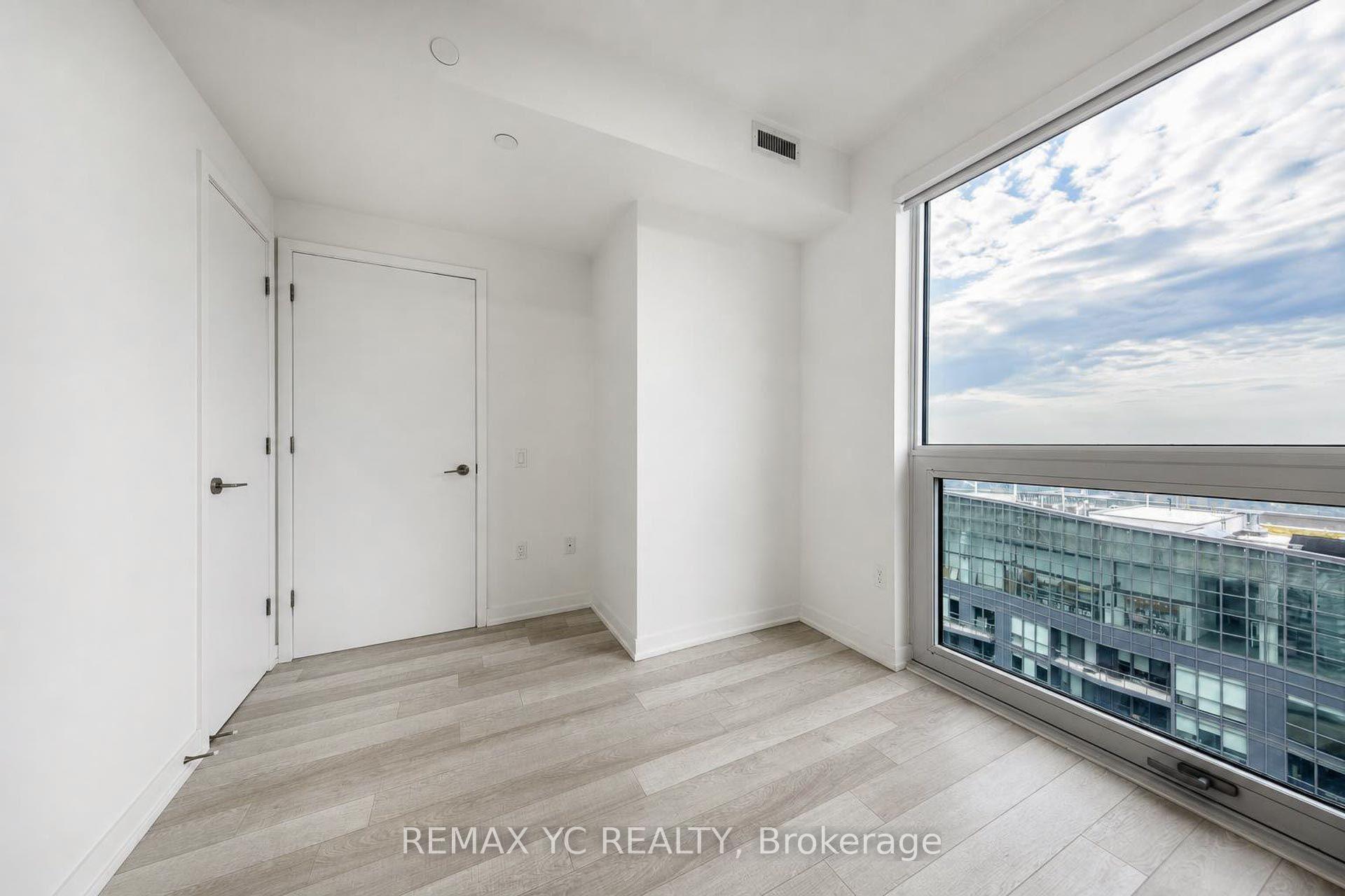 Photo 21 of Unit 3708, 39 Roehampton Avenue, Toronto, Mount Pleasant West — HOMEH