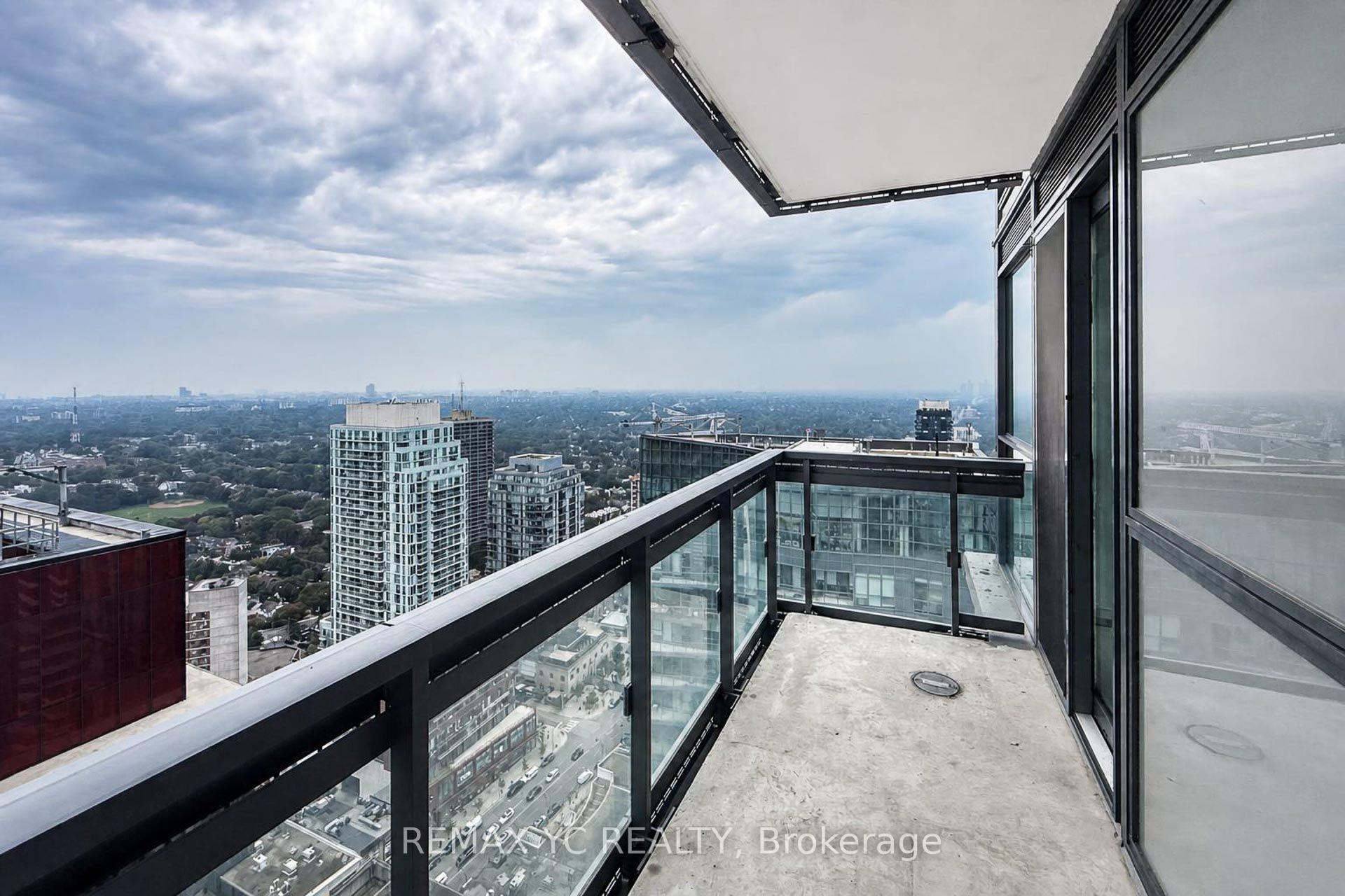 Photo 26 of Unit 3708, 39 Roehampton Avenue, Toronto, Mount Pleasant West — HOMEH