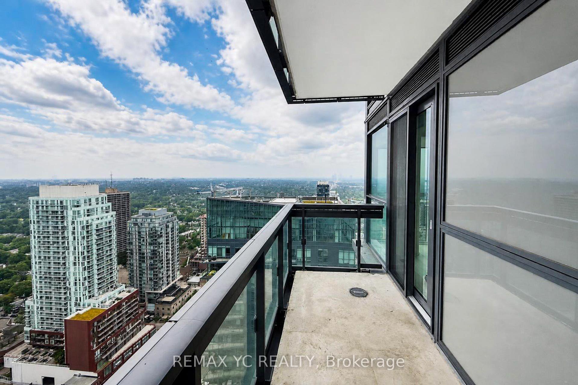 Photo 27 of Unit 3708, 39 Roehampton Avenue, Toronto, Mount Pleasant West — HOMEH