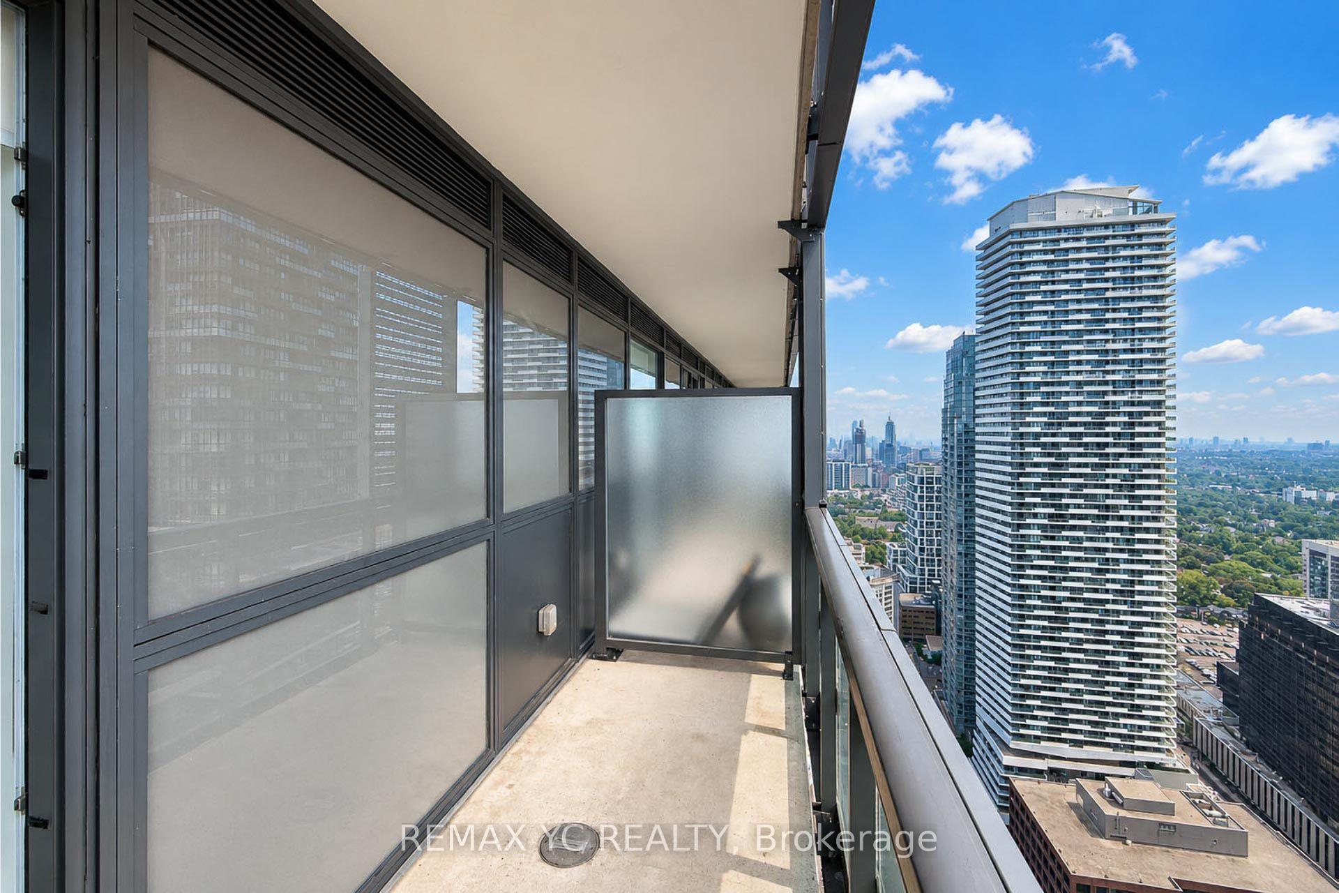 Photo 29 of Unit 3708, 39 Roehampton Avenue, Toronto, Mount Pleasant West — HOMEH