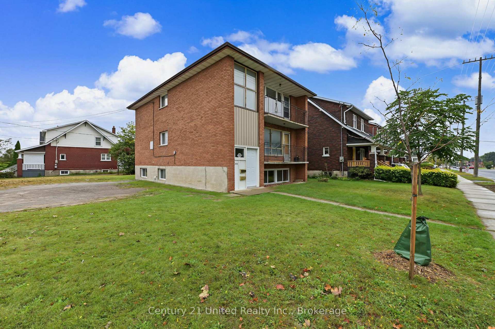 Photo 33 of 198 Aylmer Street N, Peterborough, Town Ward 3 — HOMEH