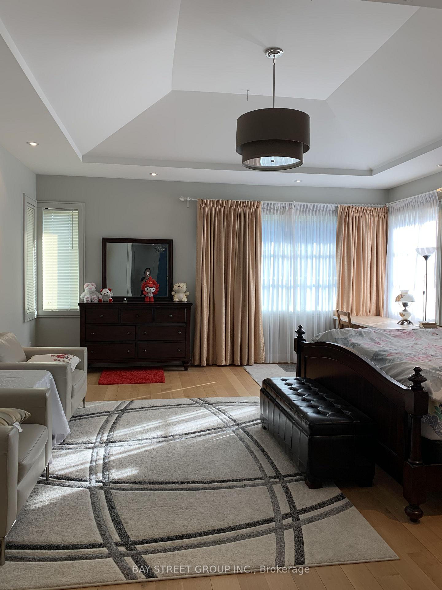 Photo 24 of 6 Bemersyde Drive, Etobicoke, Princess-Rosethorn — HOMEH