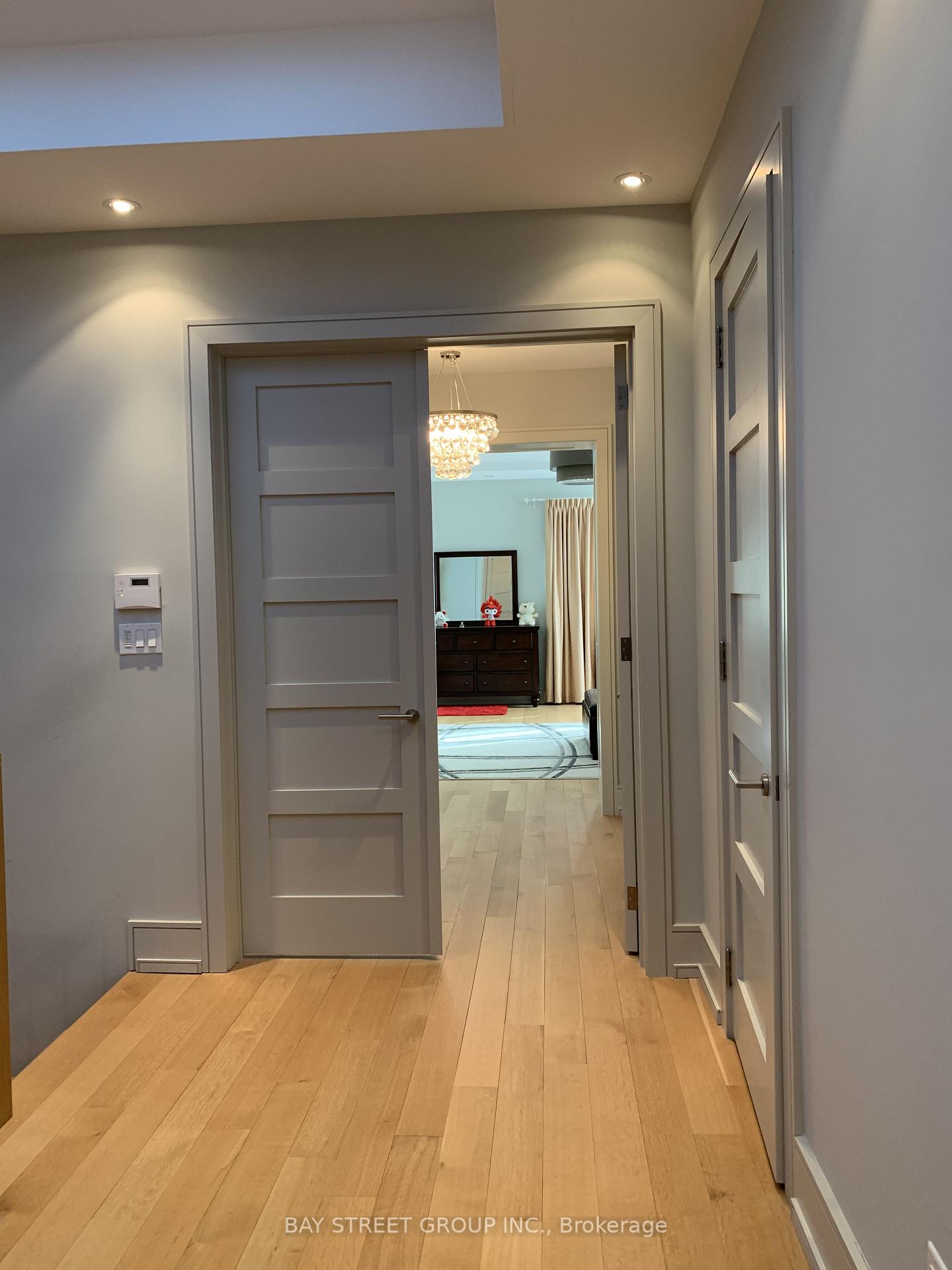 Photo 27 of 6 Bemersyde Drive, Etobicoke, Princess-Rosethorn — HOMEH
