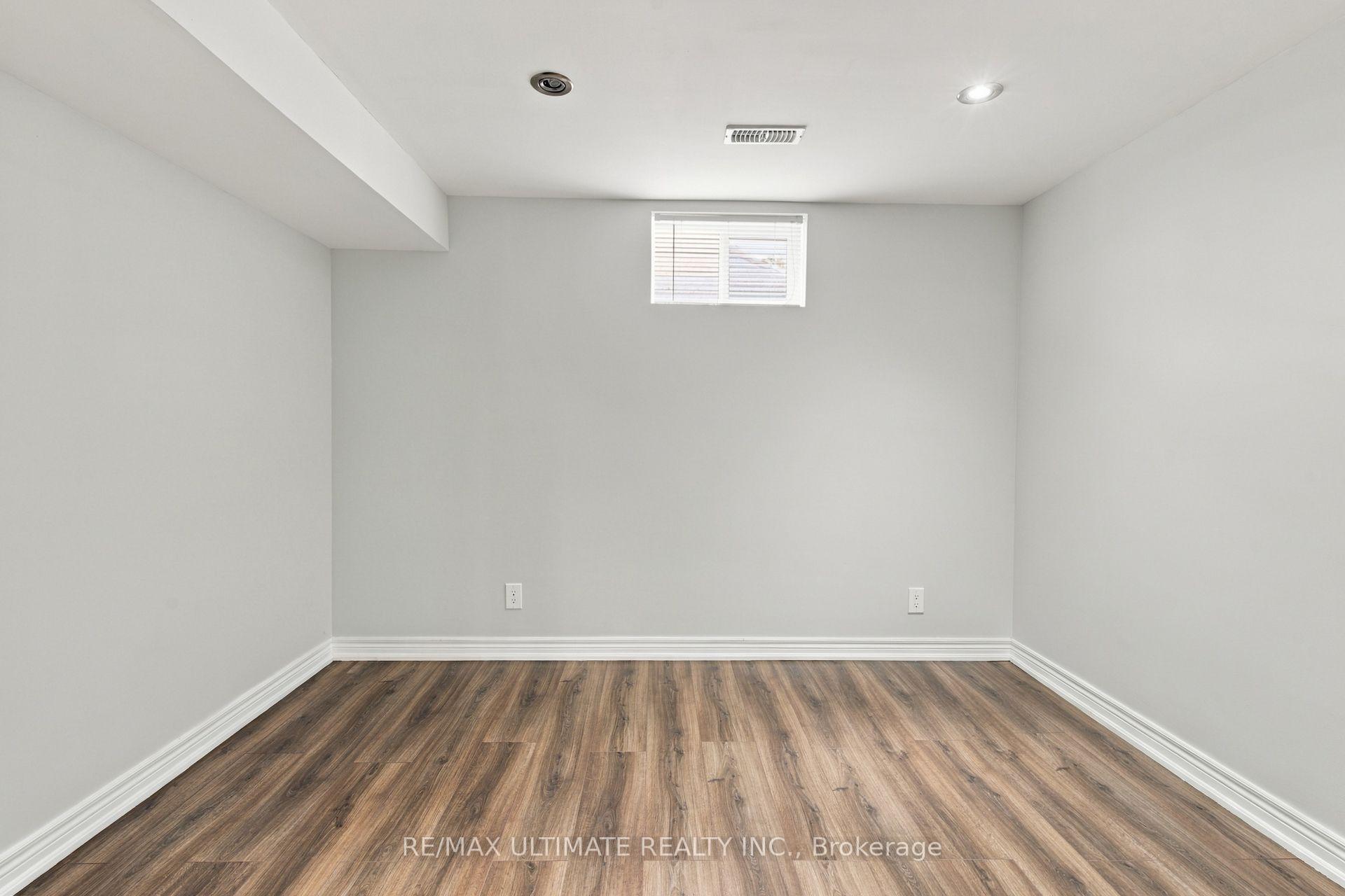Photo 17 of 7639 Kittridge Drive, Mississauga, Malton — HOMEH