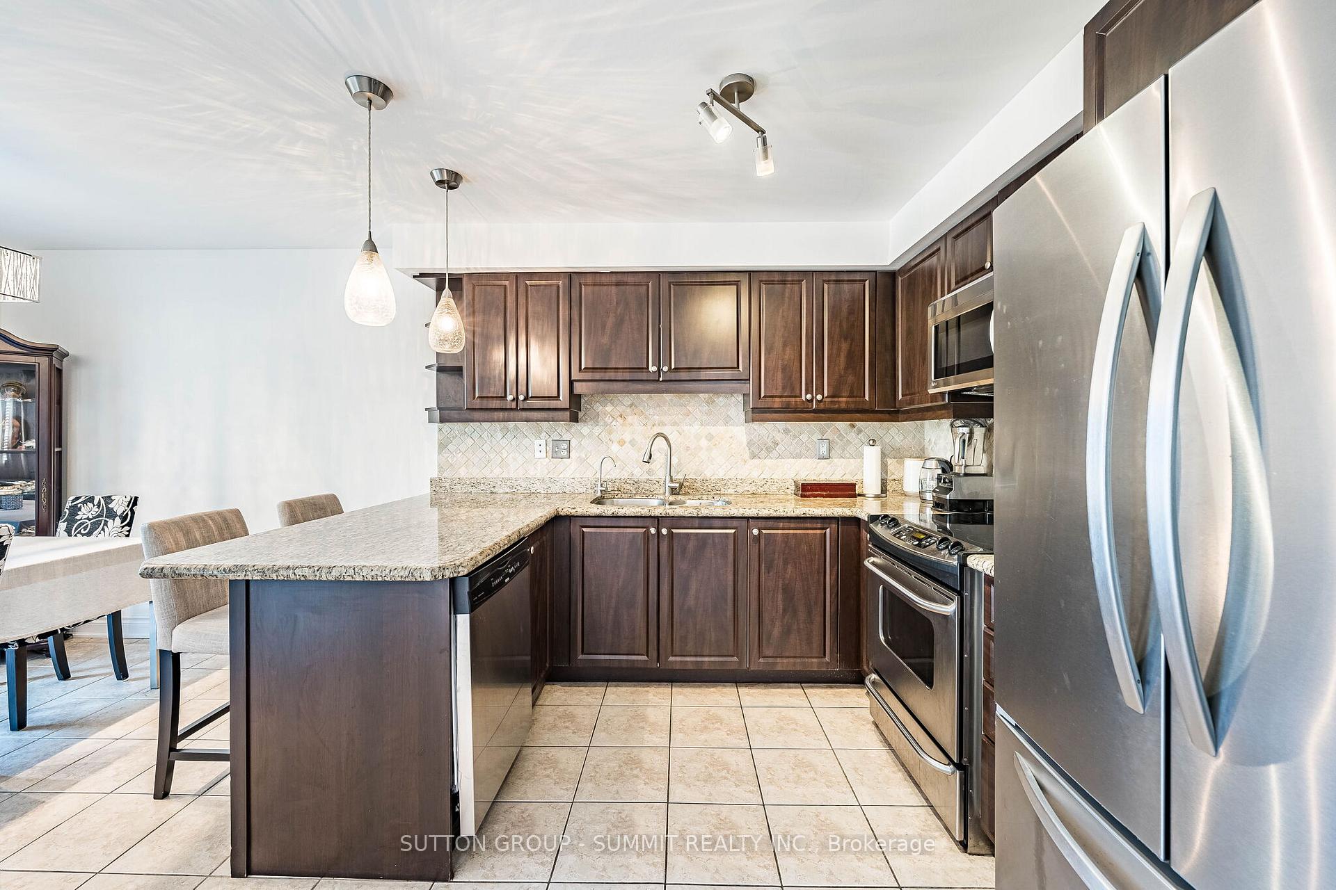 Photo 9 of 139 Oceanpearl Crescent, Whitby, Blue Grass Meadows — HOMEH