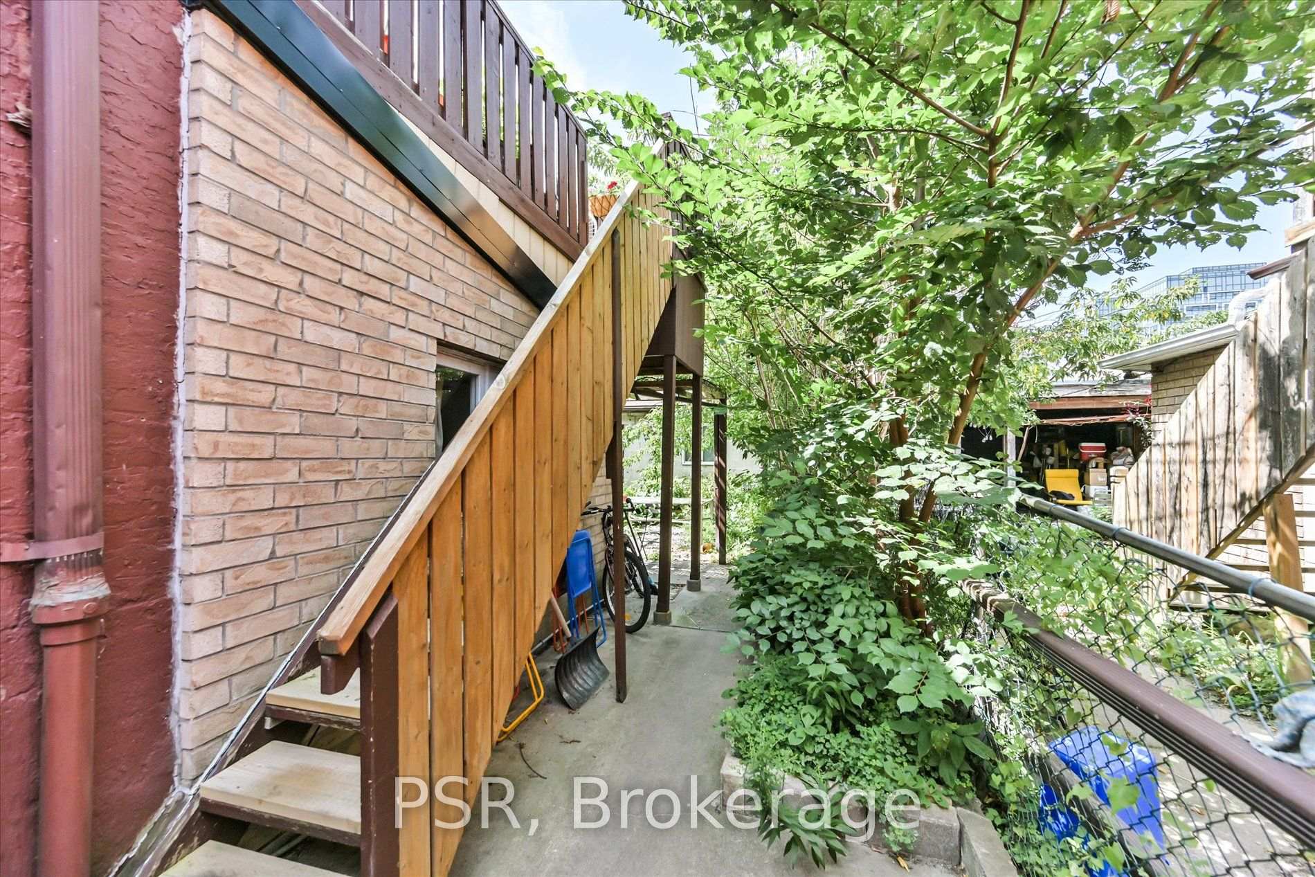Photo 31 of 64 Gladstone Avenue, Toronto, Little Portugal — HOMEH