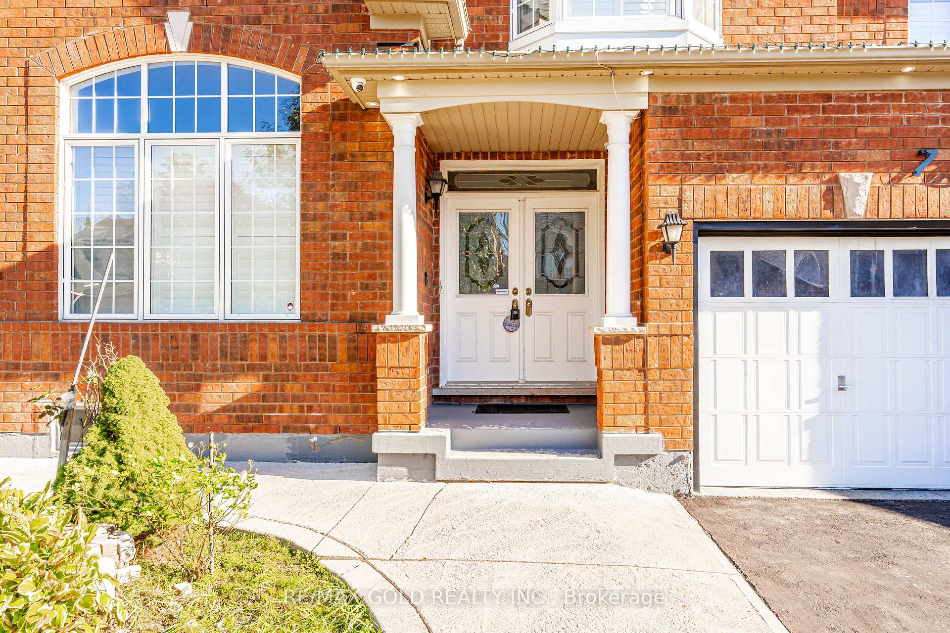 Photo 3 of 7 Bettey Road, Brampton, Vales of Castlemore — HOMEH