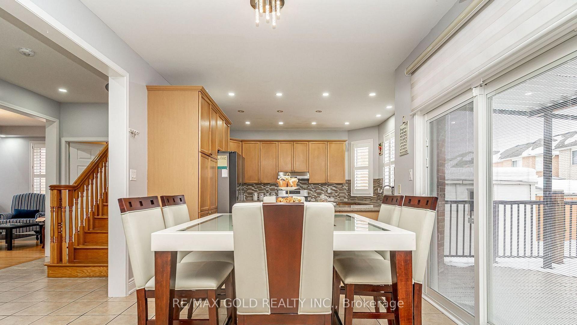 Photo 15 of 7 Bettey Road, Brampton, Vales of Castlemore — HOMEH
