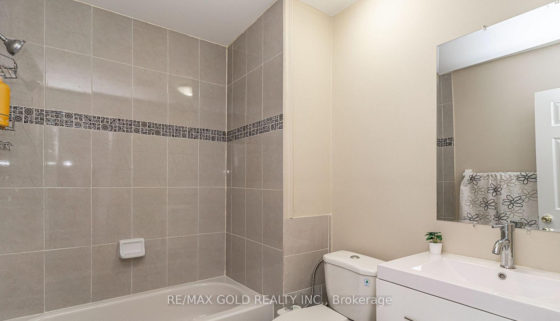 Photo 36 of 7 Bettey Road, Brampton, Vales of Castlemore — HOMEH