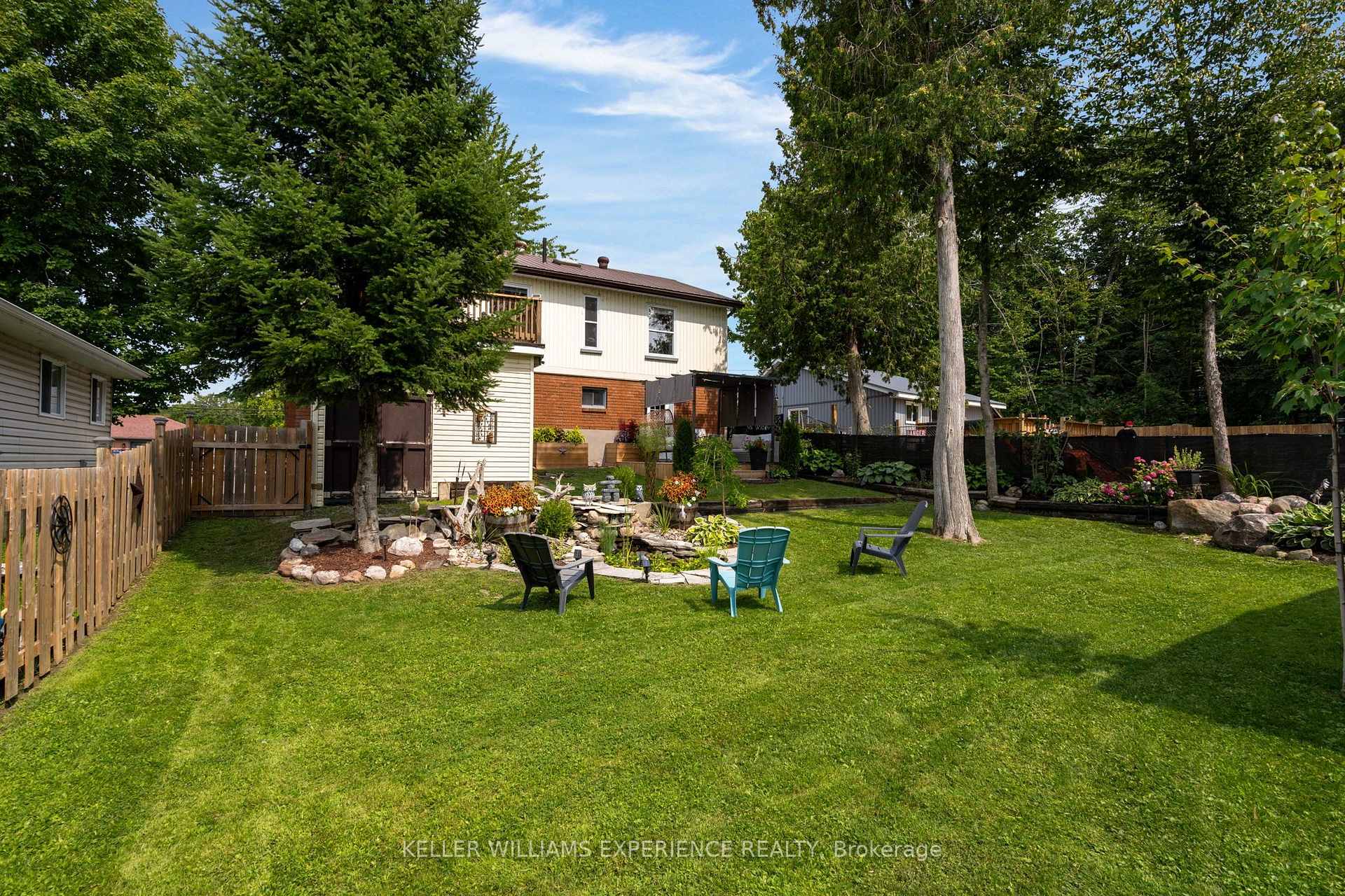 Photo 23 of 28 Park Street, Tay, Victoria Harbour — HOMEH