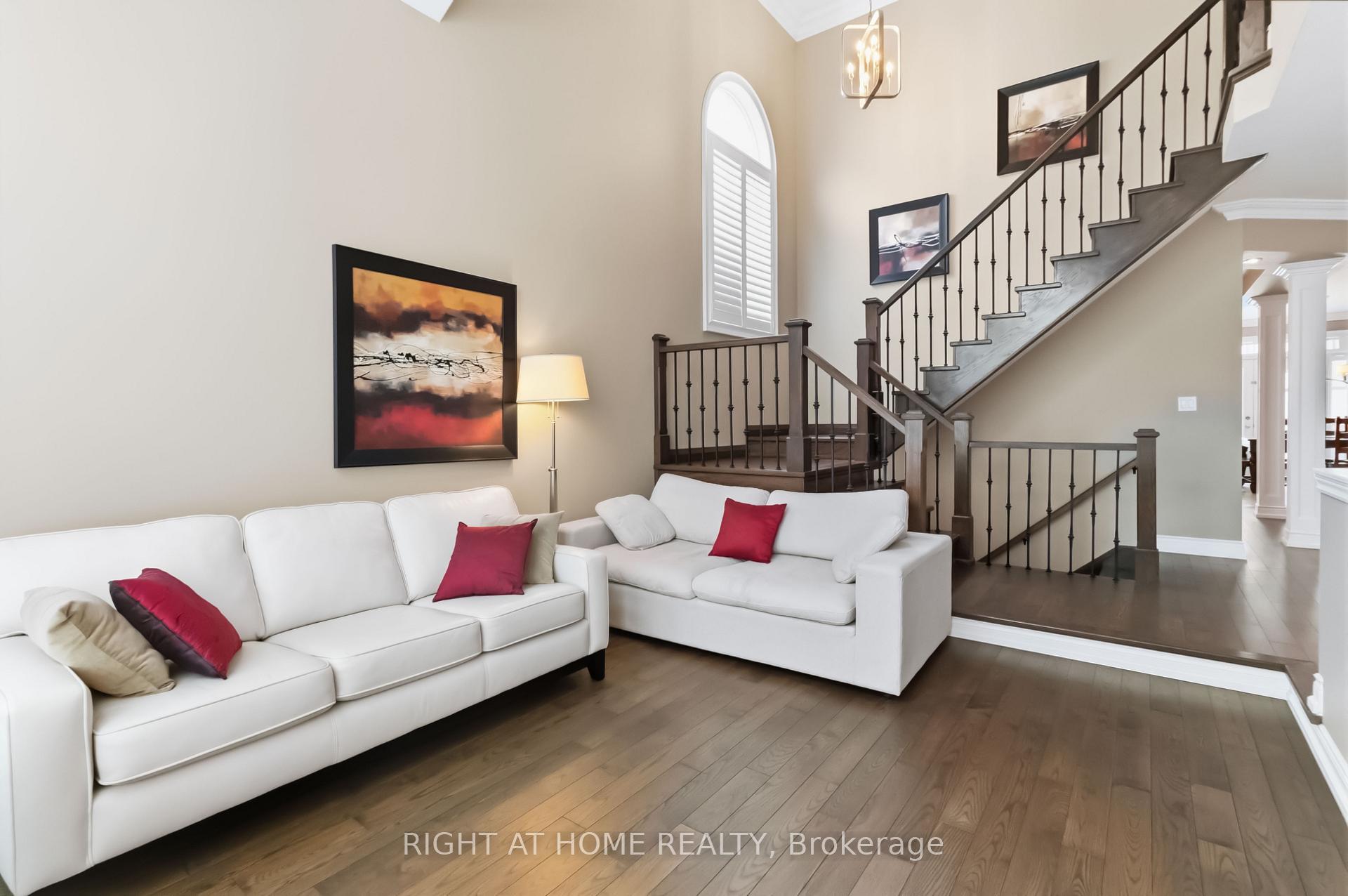 Photo 8 of 1213 Lindenrock Drive, Oakville, Joshua Creek — HOMEH