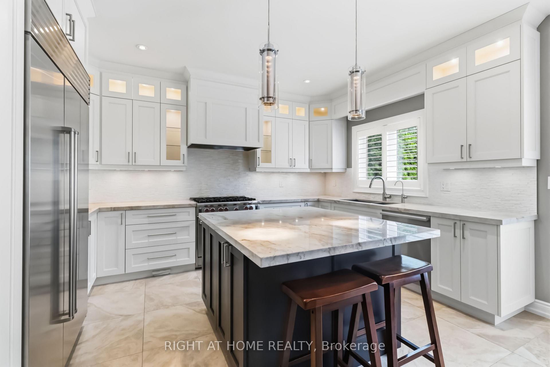Photo 13 of 1213 Lindenrock Drive, Oakville, Joshua Creek — HOMEH