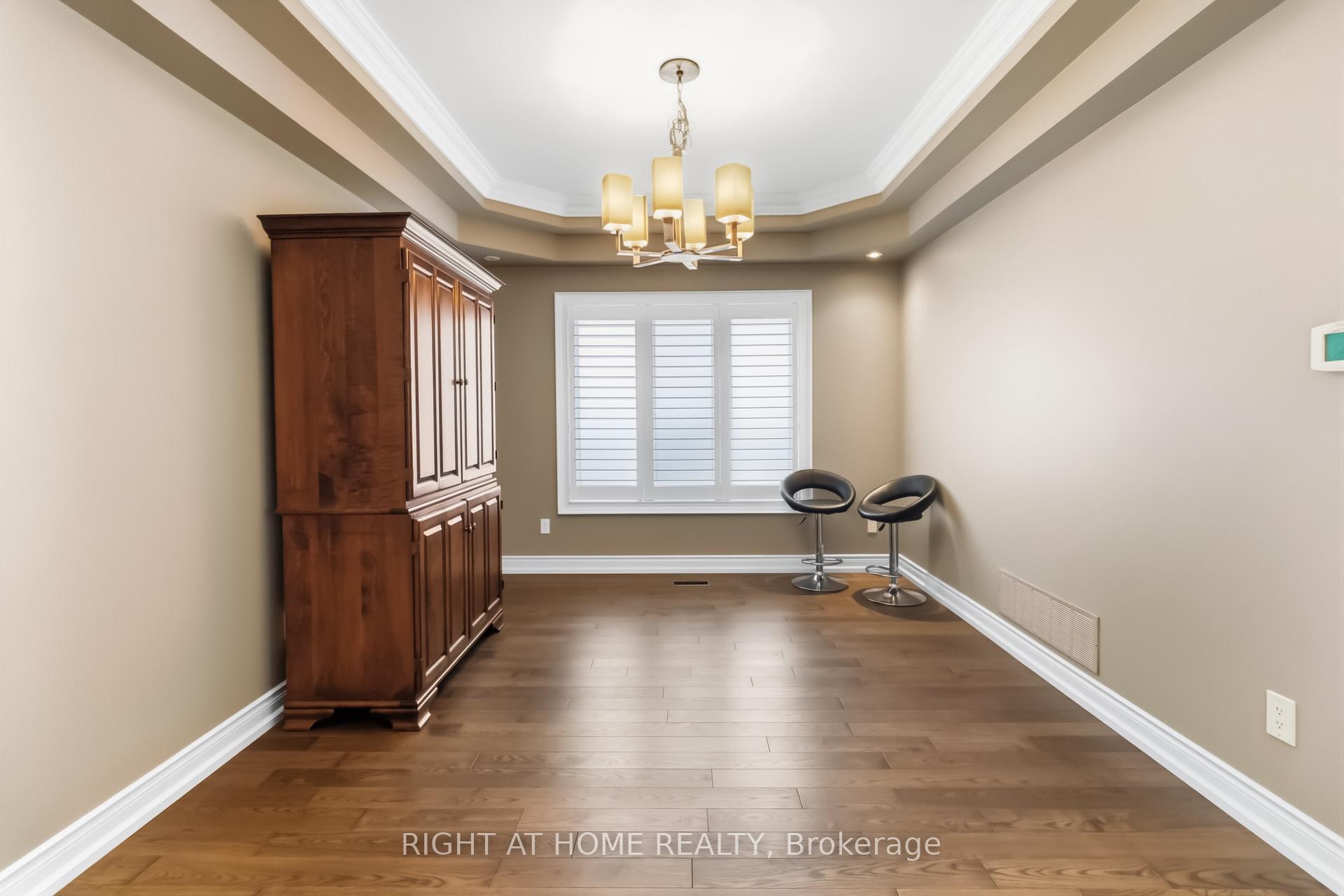 Photo 18 of 1213 Lindenrock Drive, Oakville, Joshua Creek — HOMEH