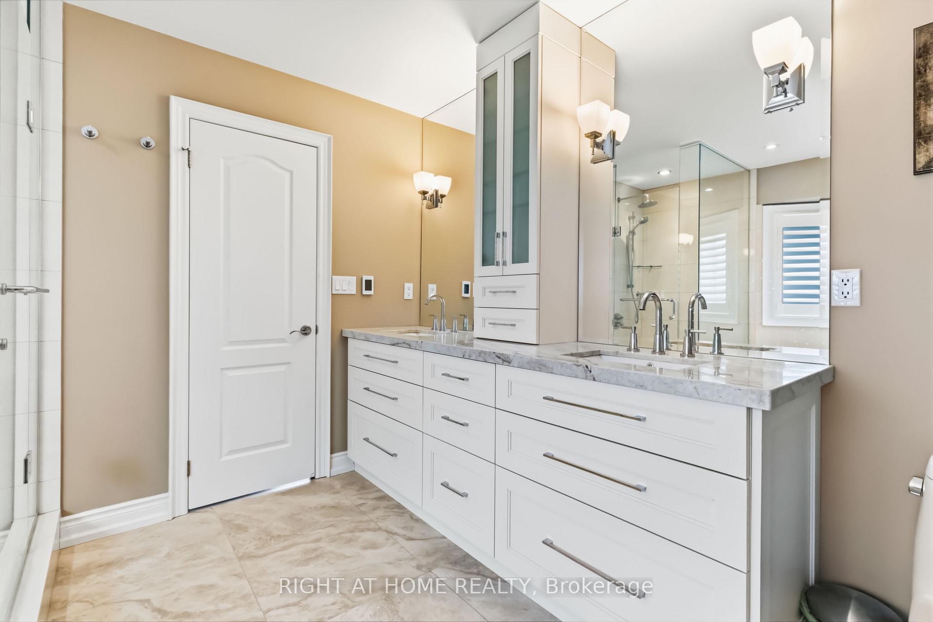 Photo 36 of 1213 Lindenrock Drive, Oakville, Joshua Creek — HOMEH