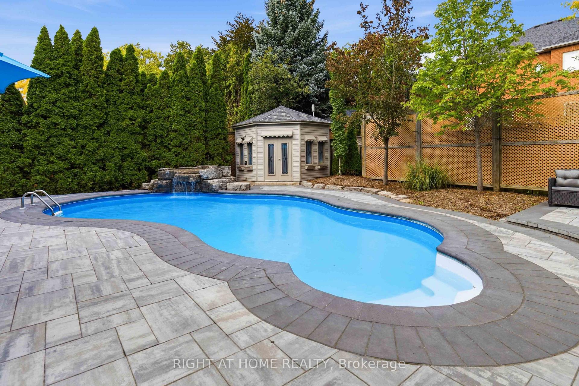 Photo 43 of 1213 Lindenrock Drive, Oakville, Joshua Creek — HOMEH