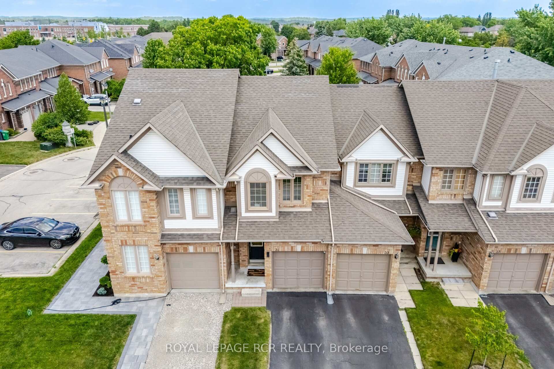 Photo 2 of 31 Alderbrook Place, Caledon, Bolton North — HOMEH