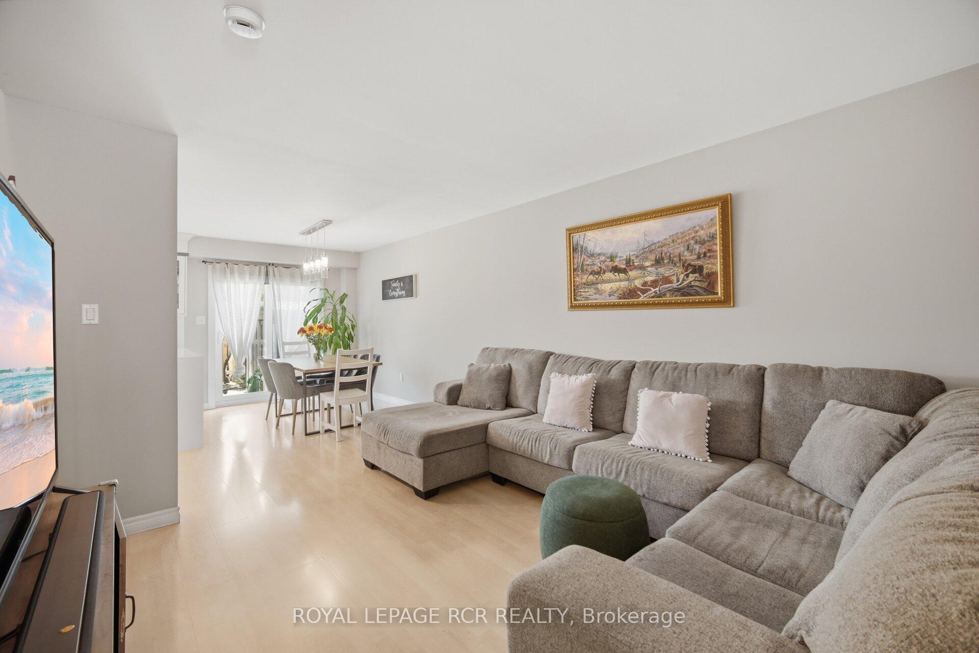 Photo 4 of 31 Alderbrook Place, Caledon, Bolton North — HOMEH