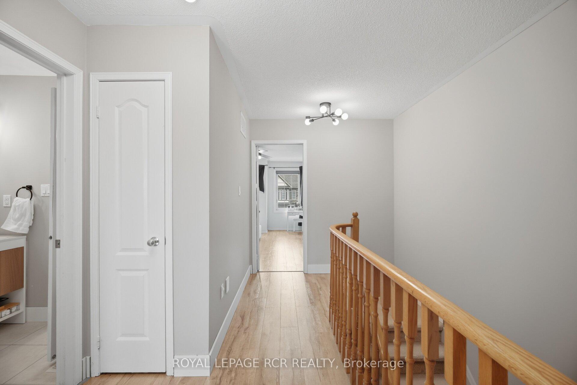 Photo 10 of 31 Alderbrook Place, Caledon, Bolton North — HOMEH