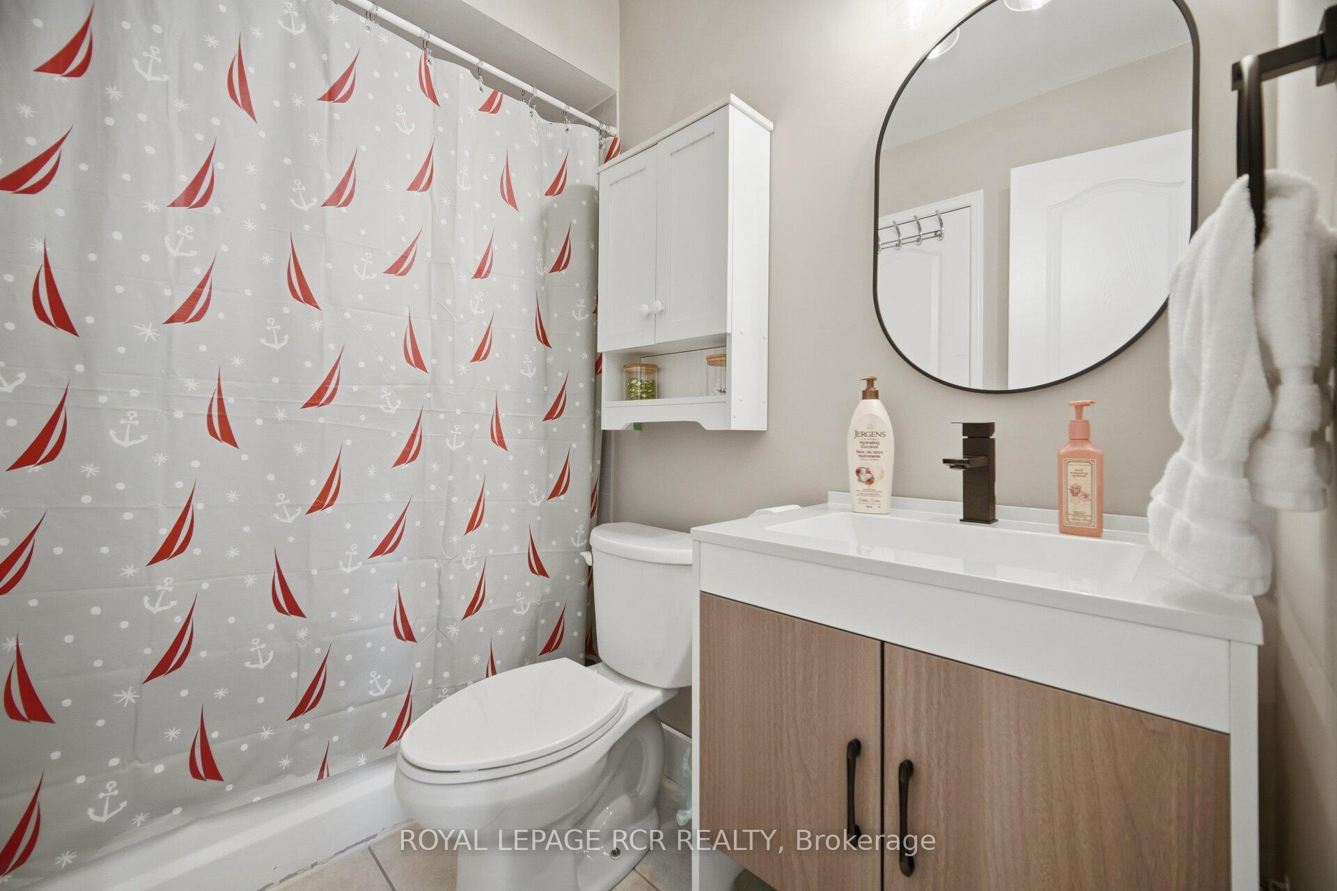 Photo 15 of 31 Alderbrook Place, Caledon, Bolton North — HOMEH