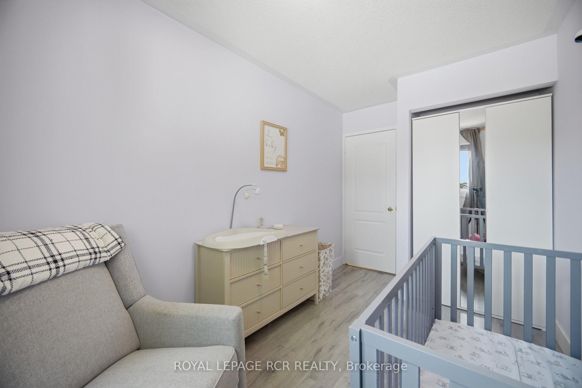 Photo 16 of 31 Alderbrook Place, Caledon, Bolton North — HOMEH
