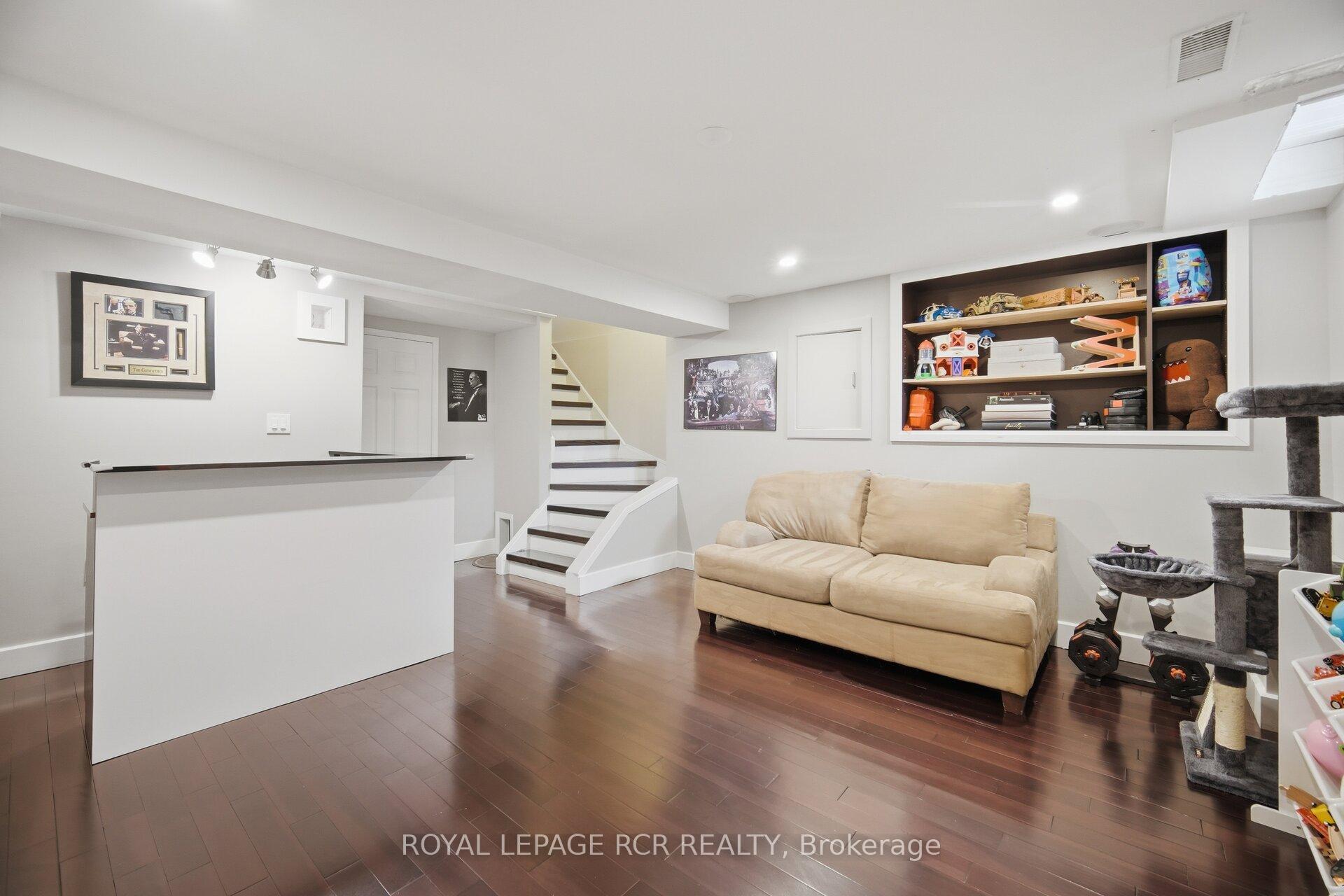 Photo 21 of 31 Alderbrook Place, Caledon, Bolton North — HOMEH