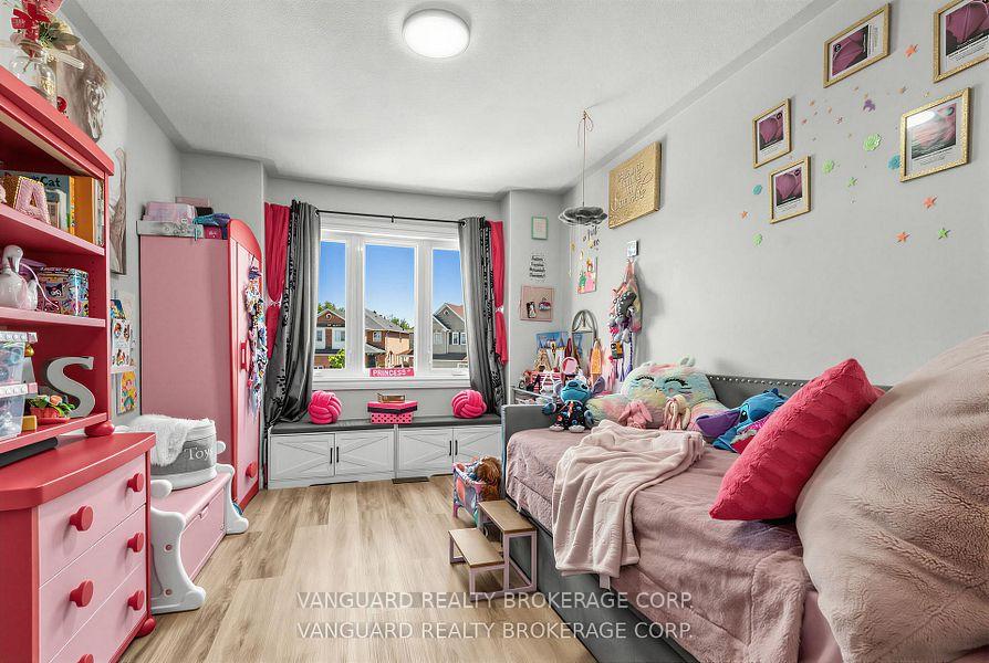 Photo 18 of 111 Grapevine Road, Caledon, Bolton West — HOMEH