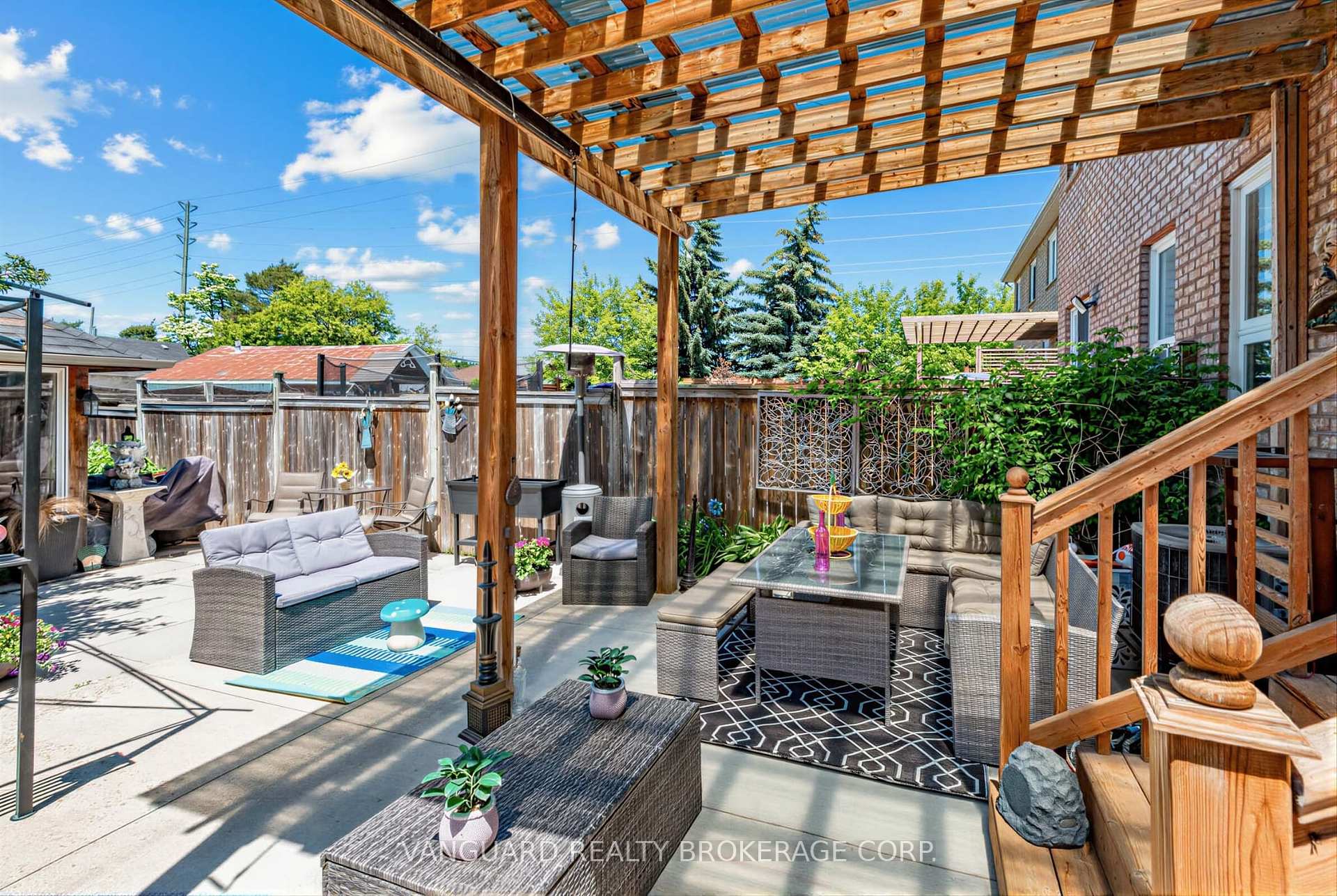 Photo 20 of 111 Grapevine Road, Caledon, Bolton West — HOMEH