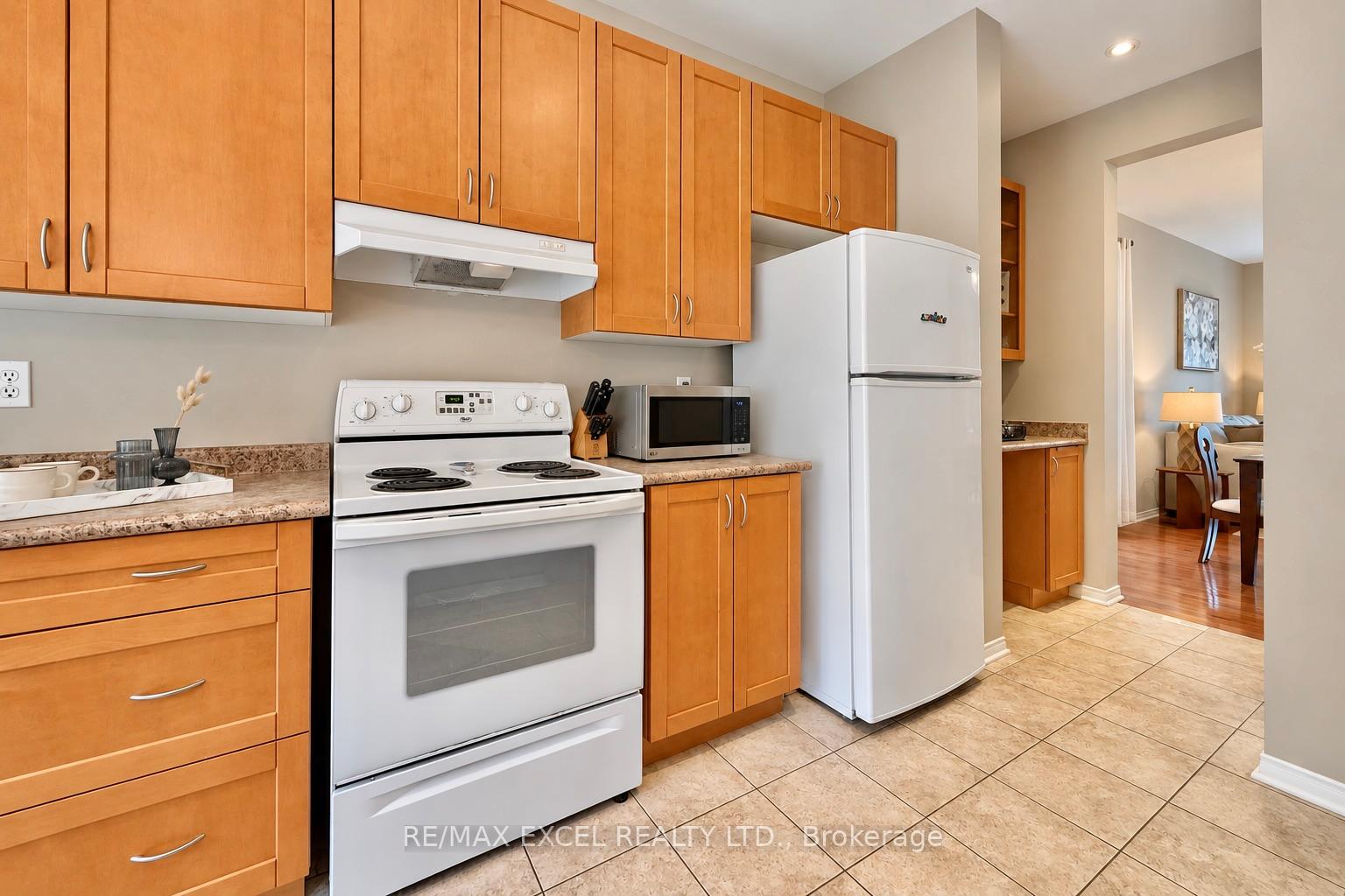 Photo 17 of 1808 Castlemore Avenue, Markham, Greensborough — HOMEH