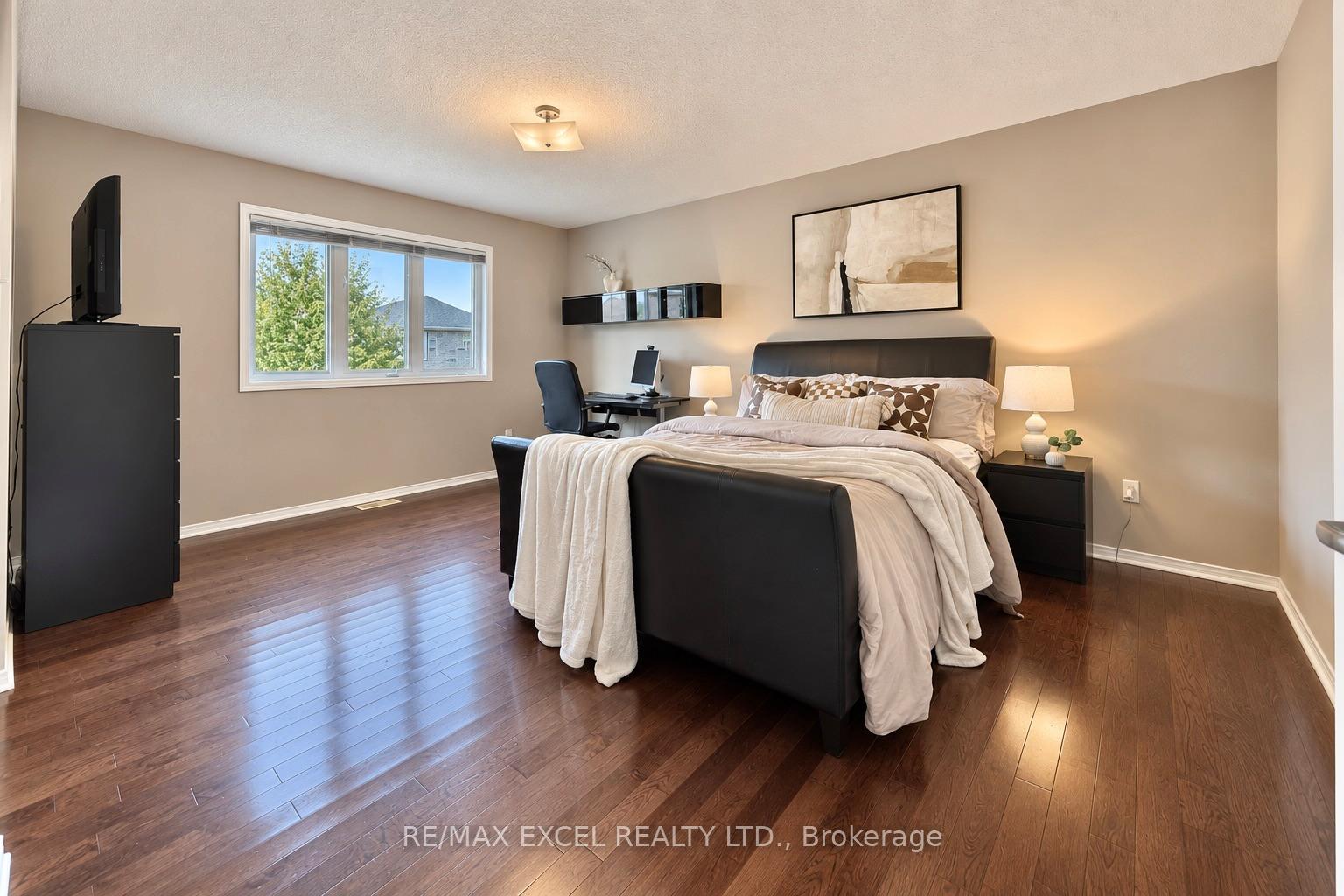 Photo 22 of 1808 Castlemore Avenue, Markham, Greensborough — HOMEH