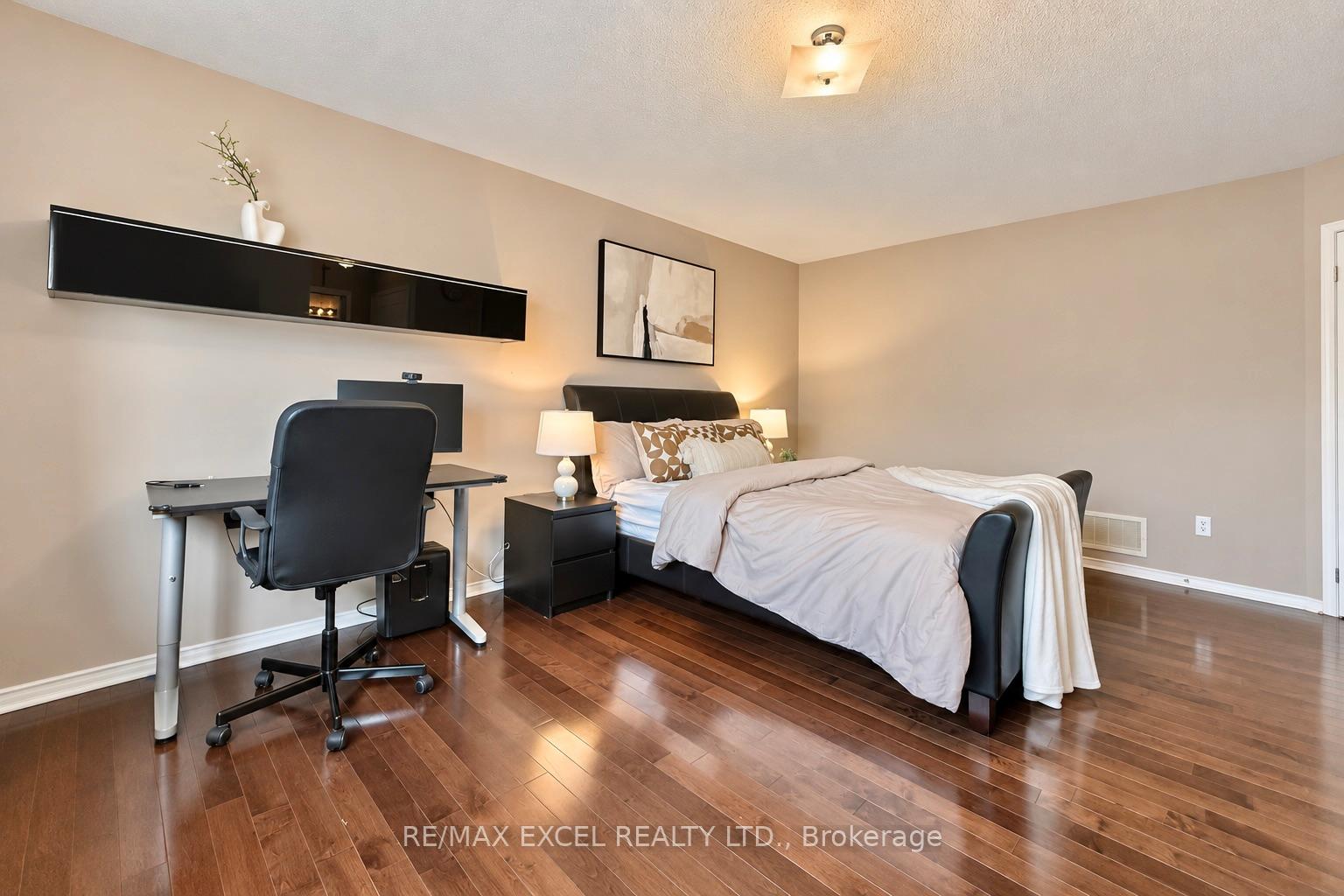 Photo 23 of 1808 Castlemore Avenue, Markham, Greensborough — HOMEH