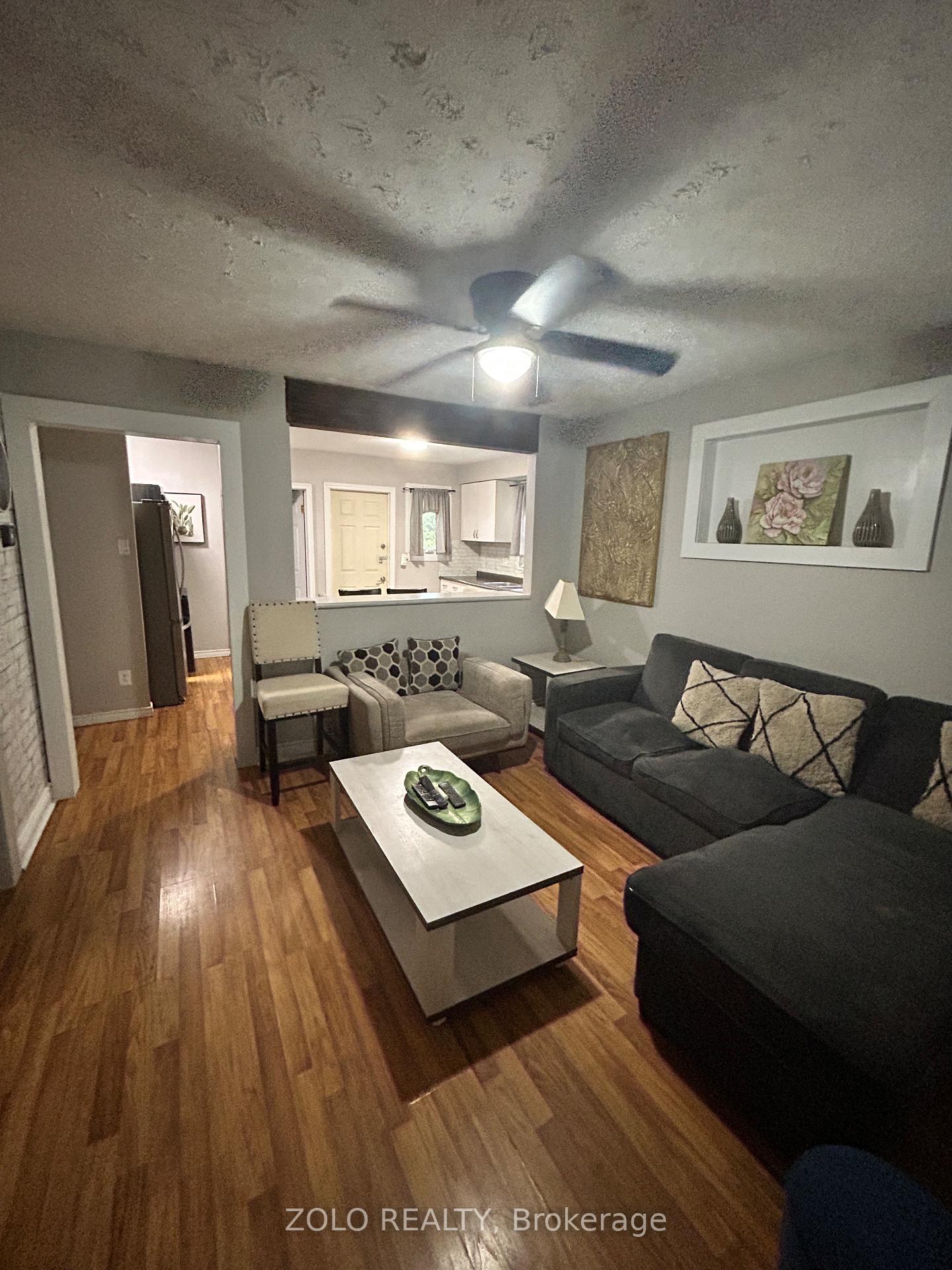 Photo 3 of 6325 Murray Street, Niagara Falls, Dorchester — HOMEH