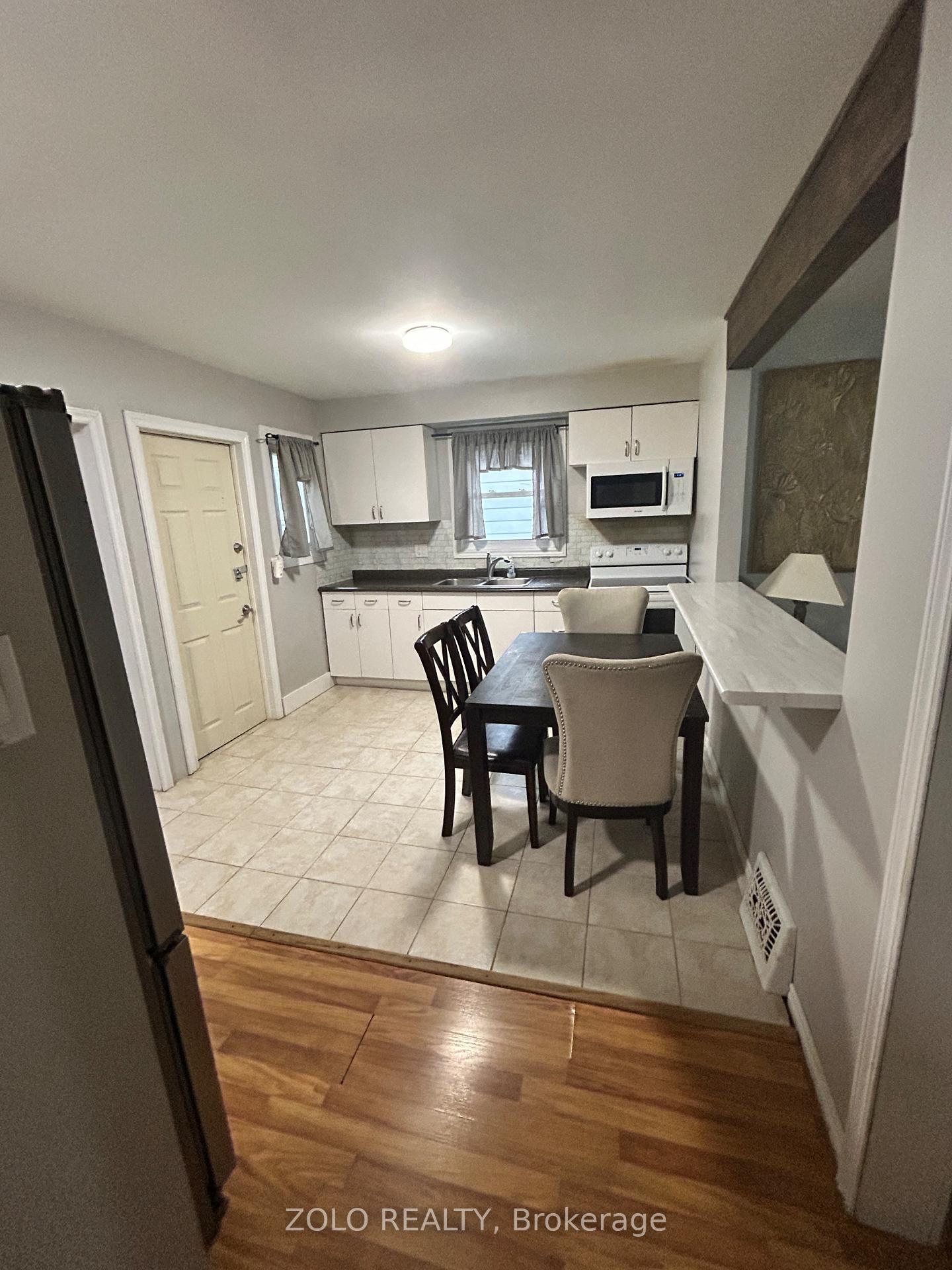 Photo 7 of 6325 Murray Street, Niagara Falls, Dorchester — HOMEH