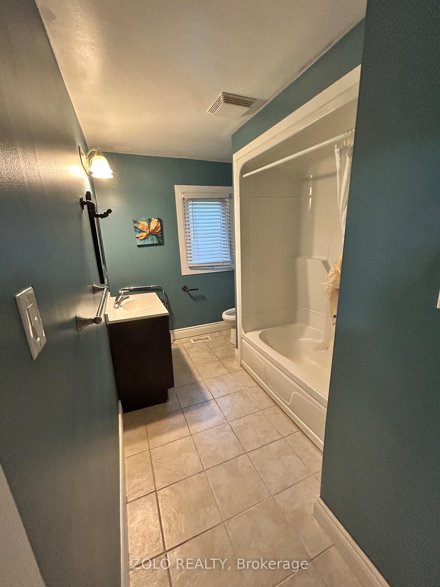 Photo 11 of 6325 Murray Street, Niagara Falls, Dorchester — HOMEH