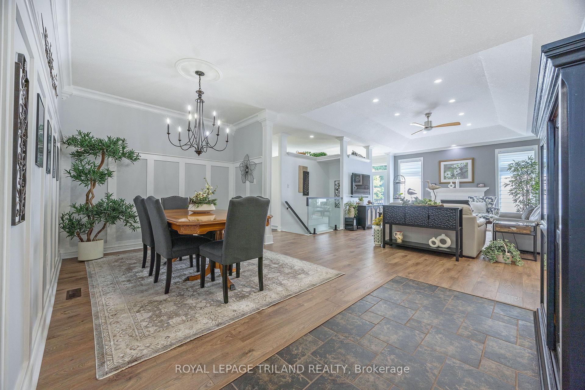 Photo 5 of 15 Augusta Crescent, St. Thomas — HOMEH