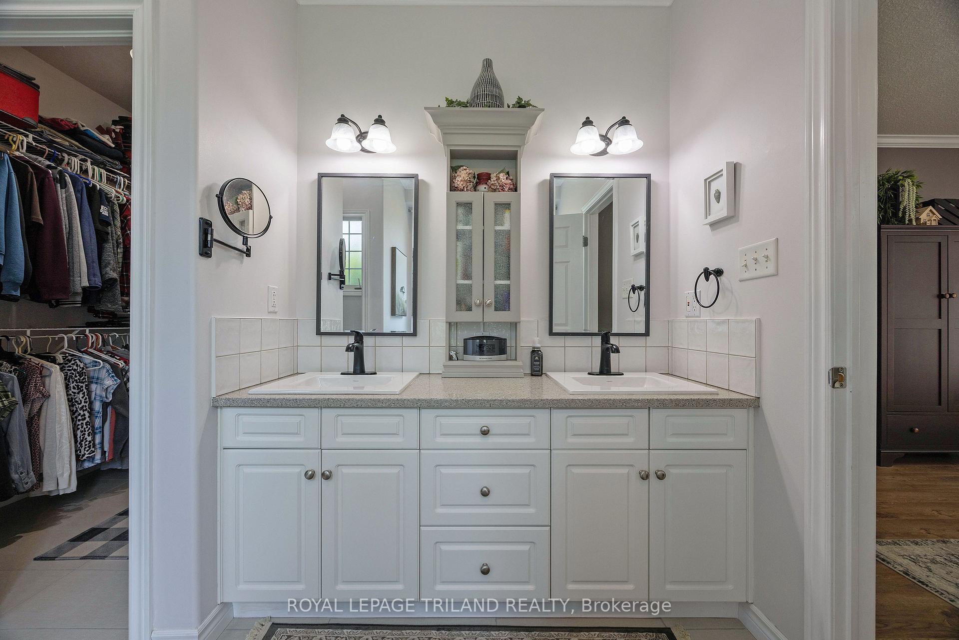 Photo 20 of 15 Augusta Crescent, St. Thomas — HOMEH
