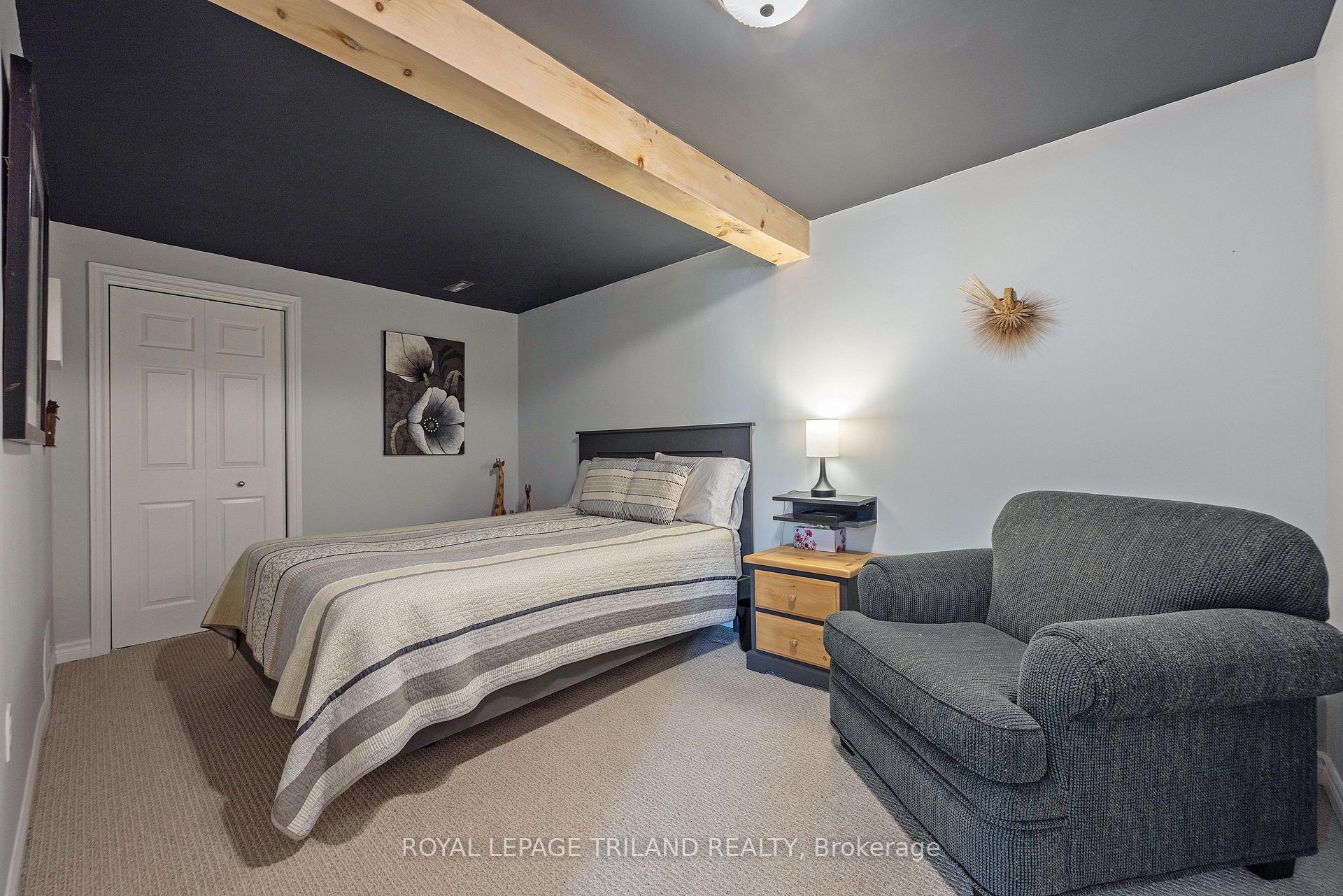 Photo 24 of 15 Augusta Crescent, St. Thomas — HOMEH