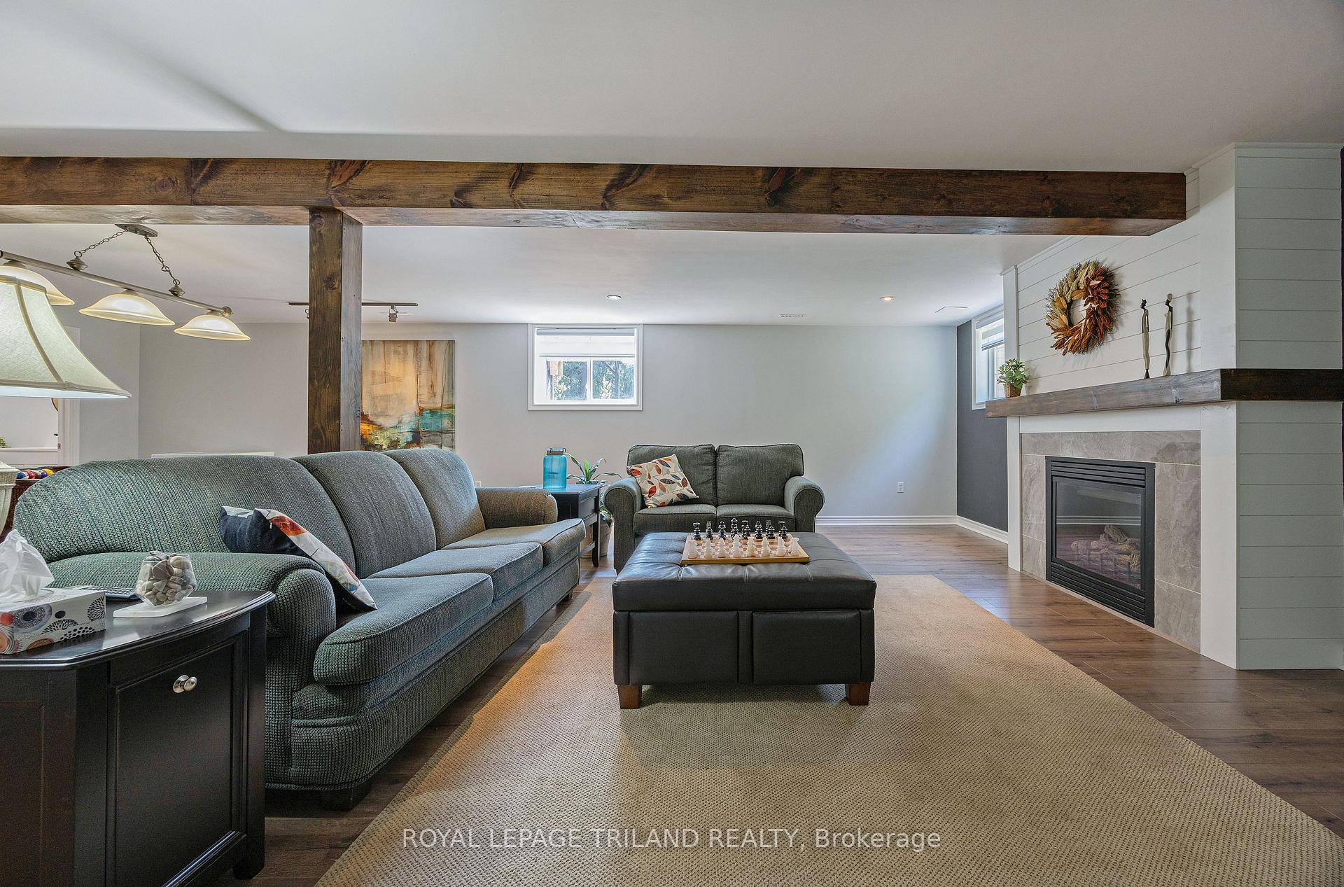 Photo 32 of 15 Augusta Crescent, St. Thomas — HOMEH