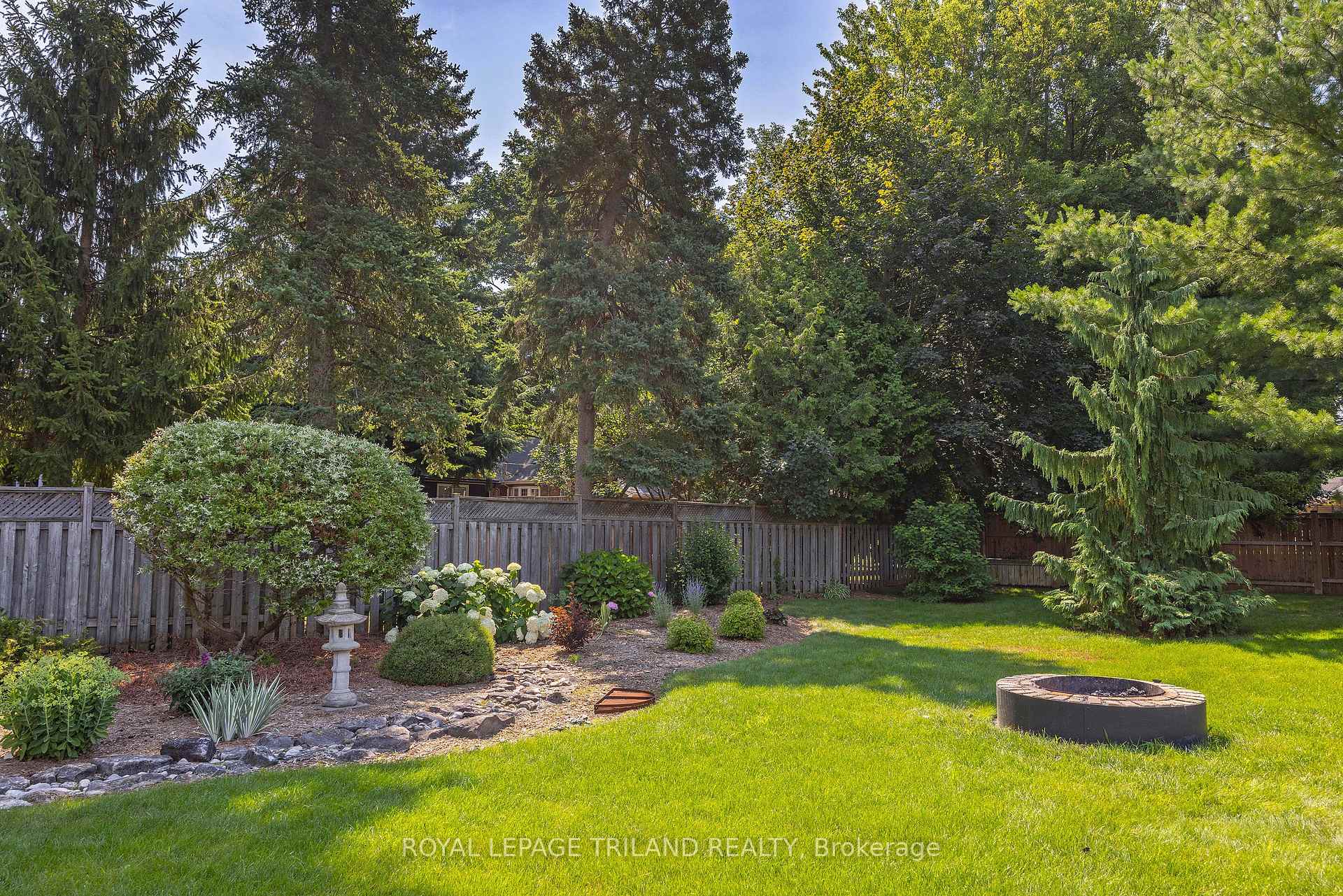 Photo 42 of 15 Augusta Crescent, St. Thomas — HOMEH