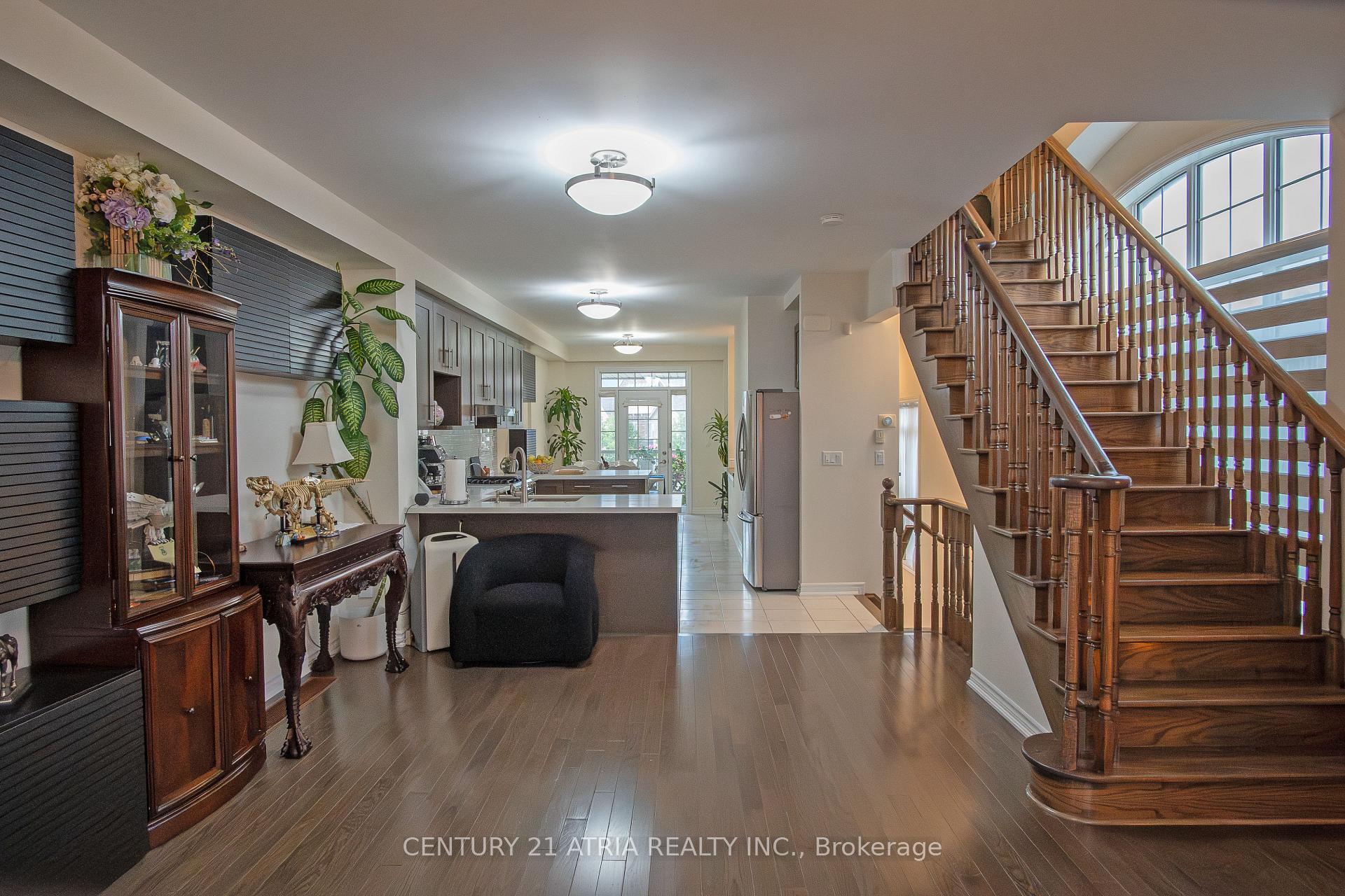 Photo 8 of 10951 Woodbine Avenue, Markham, Victoria Square — HOMEH