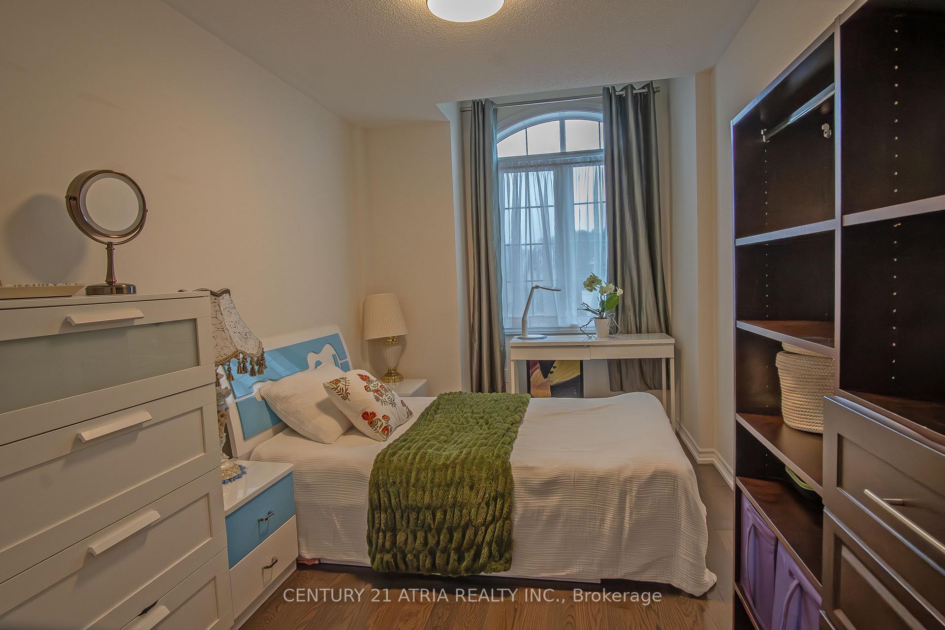 Photo 13 of 10951 Woodbine Avenue, Markham, Victoria Square — HOMEH