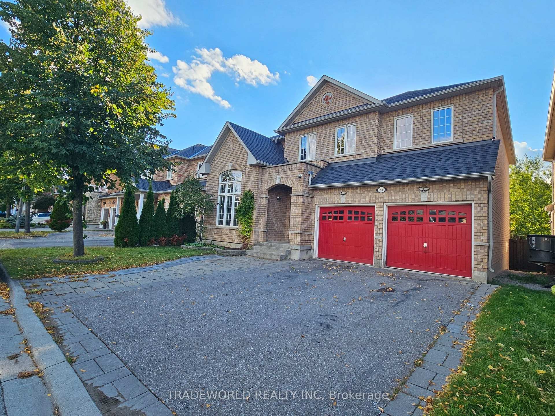 Photo 2 of 20 Peterkin Road, Markham, Greensborough — HOMEH